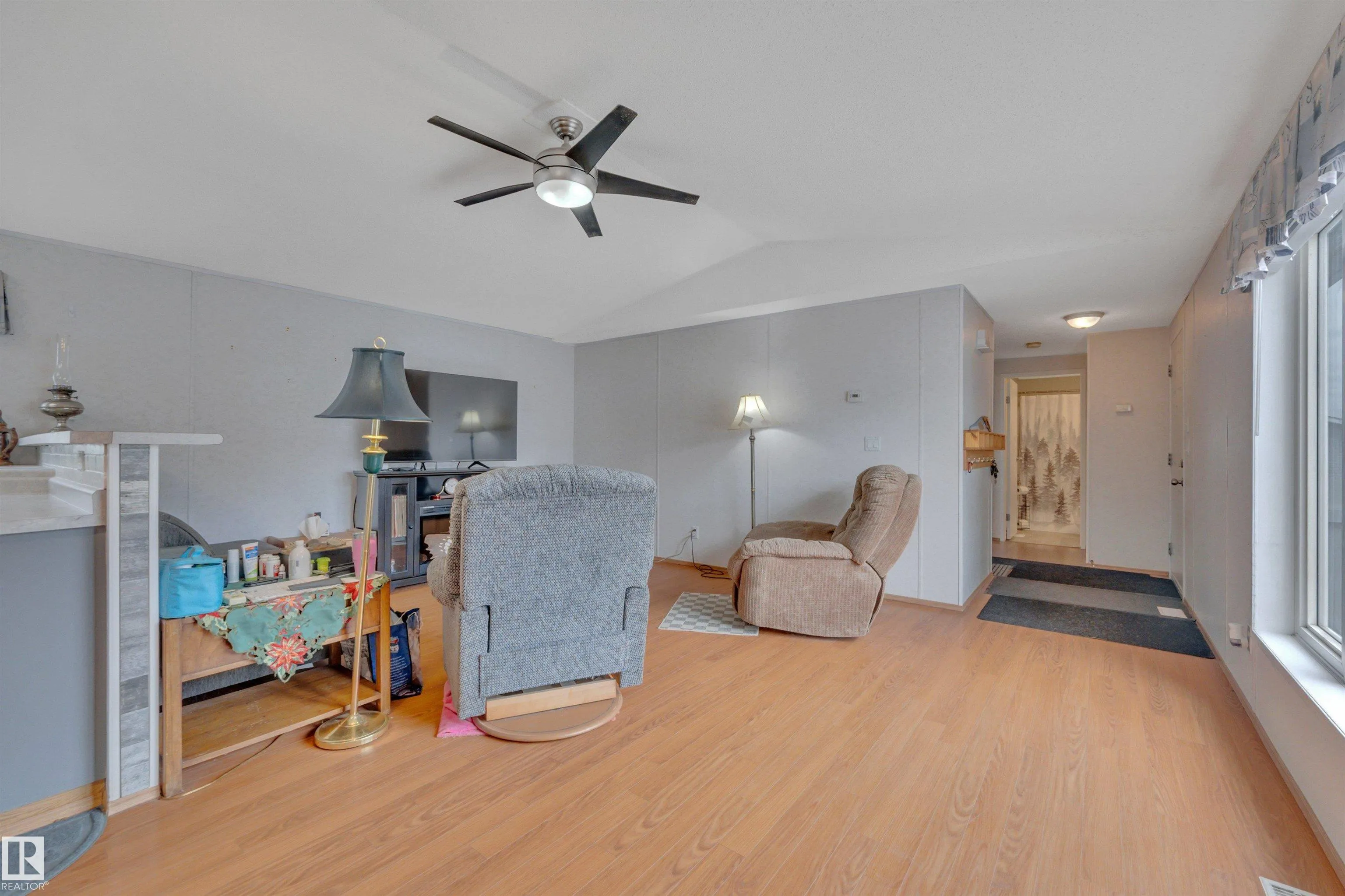 1666 Jubilee Crescent