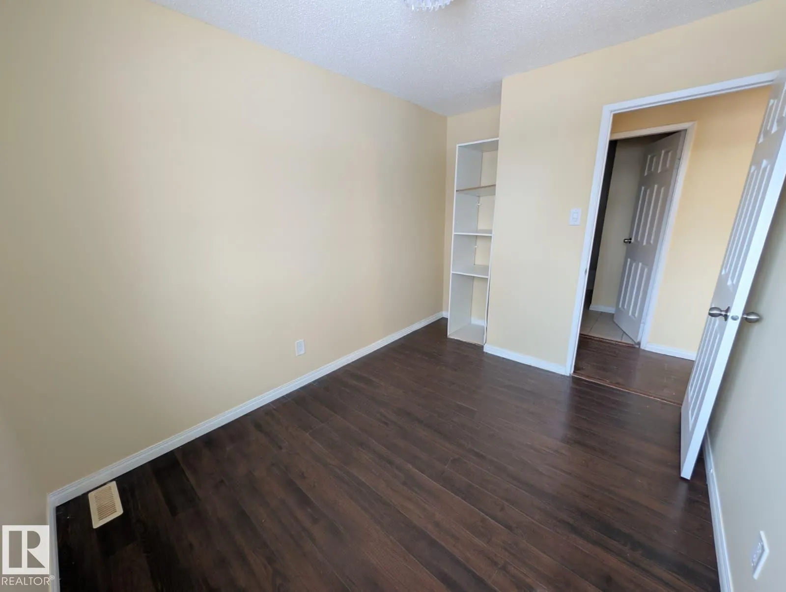 46 Mcleod Place