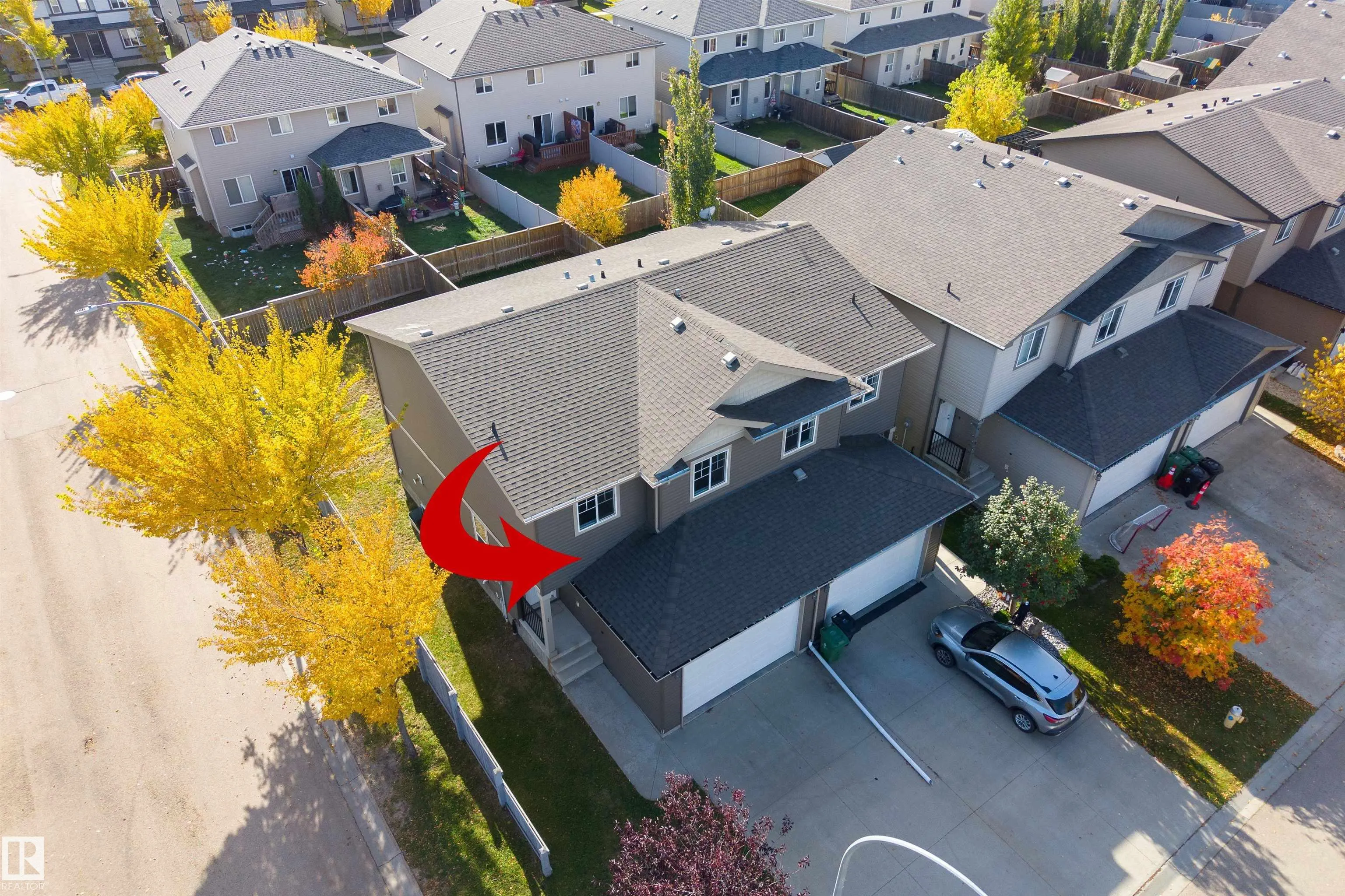 1 ROSEBERRY Lane