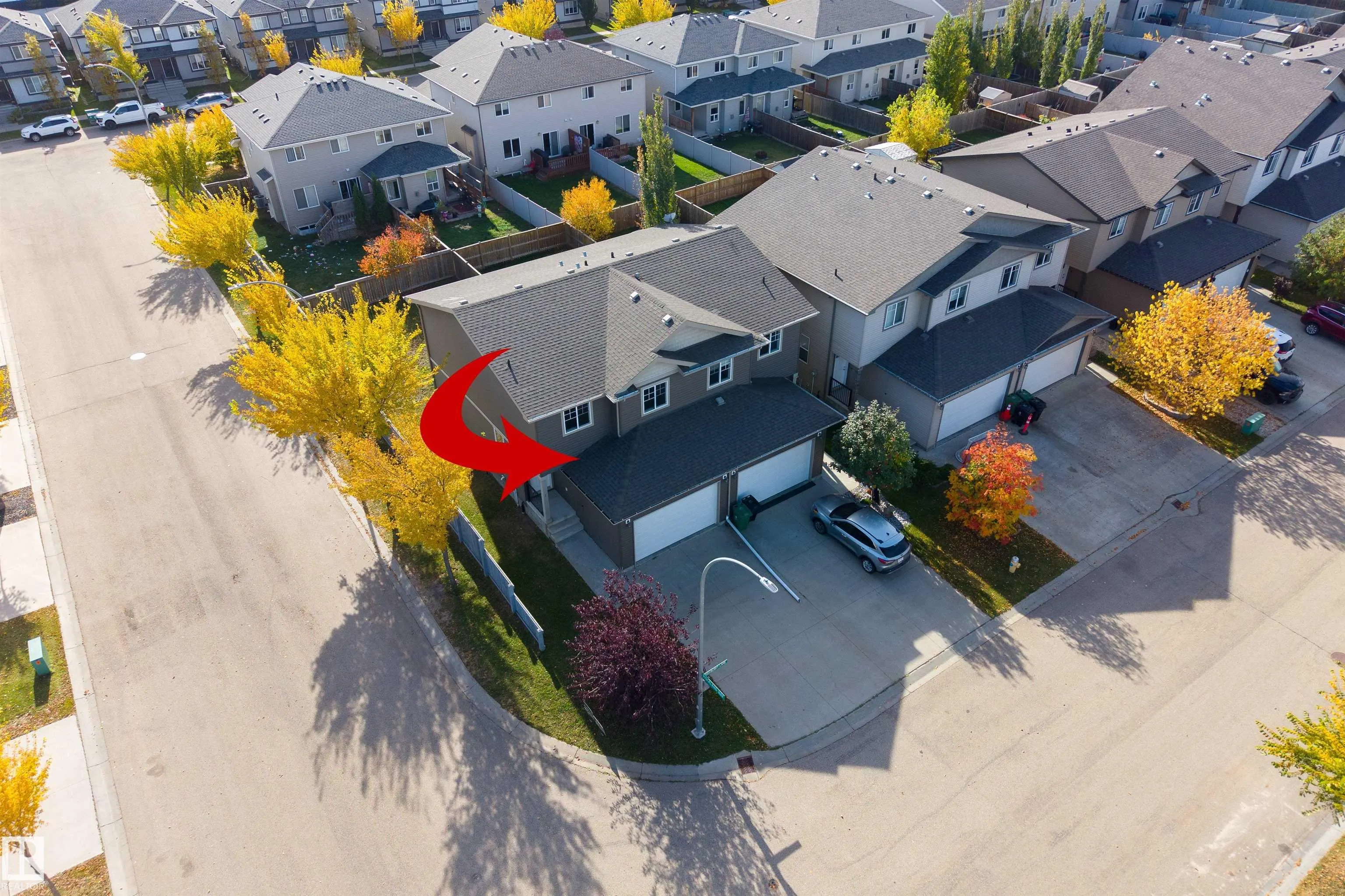 1 ROSEBERRY Lane