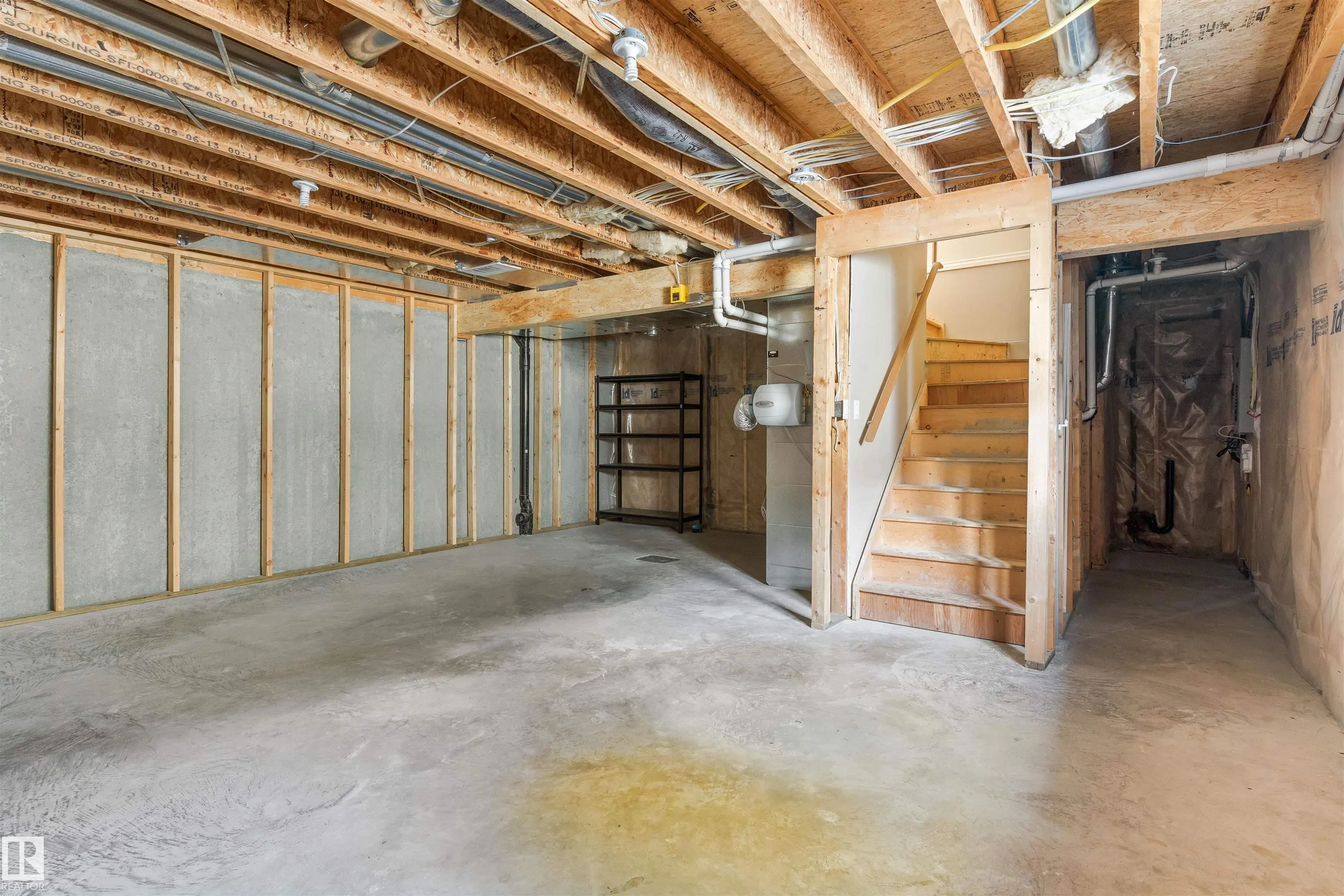 1 ROSEBERRY Lane