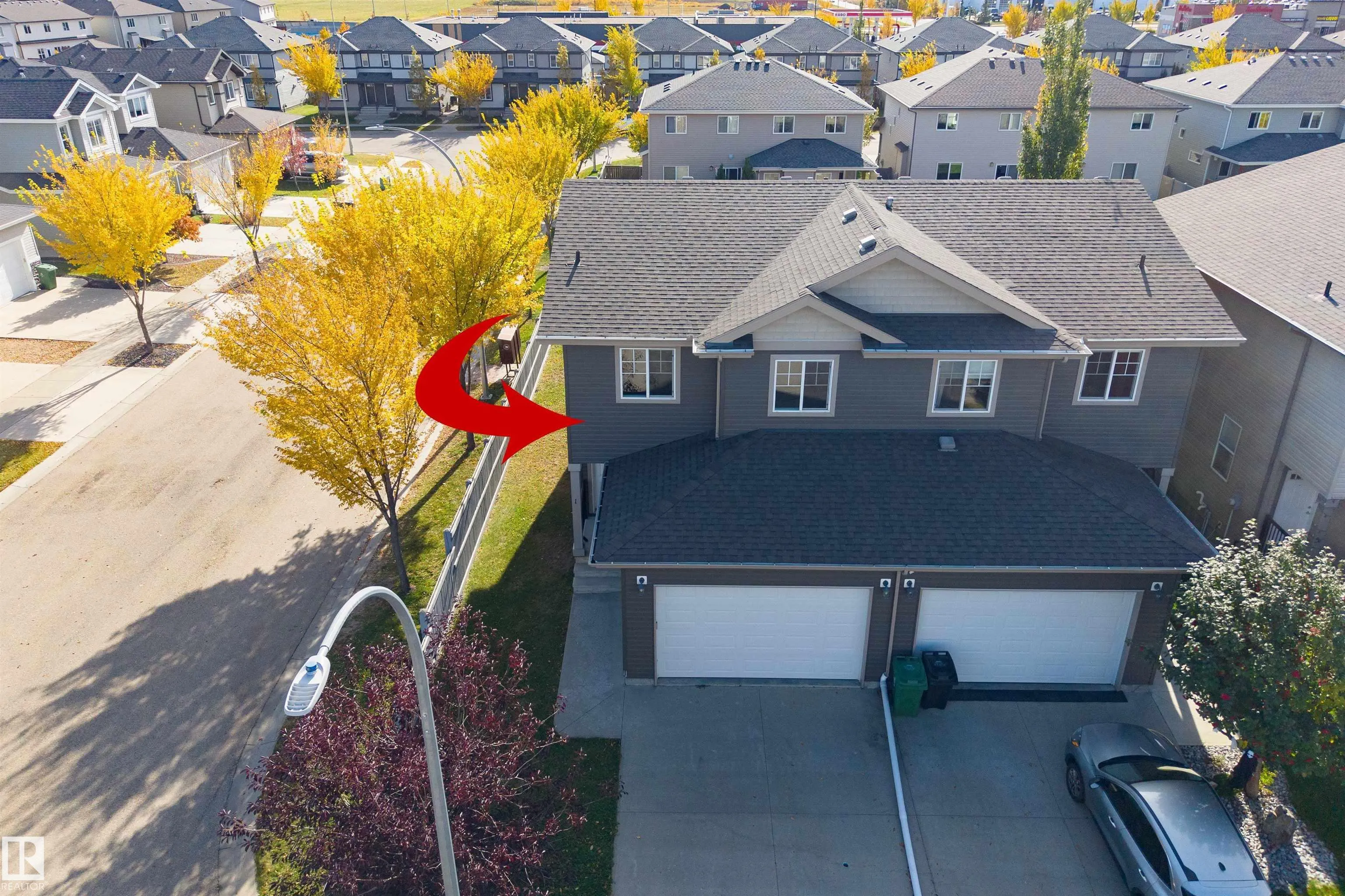 1 ROSEBERRY Lane