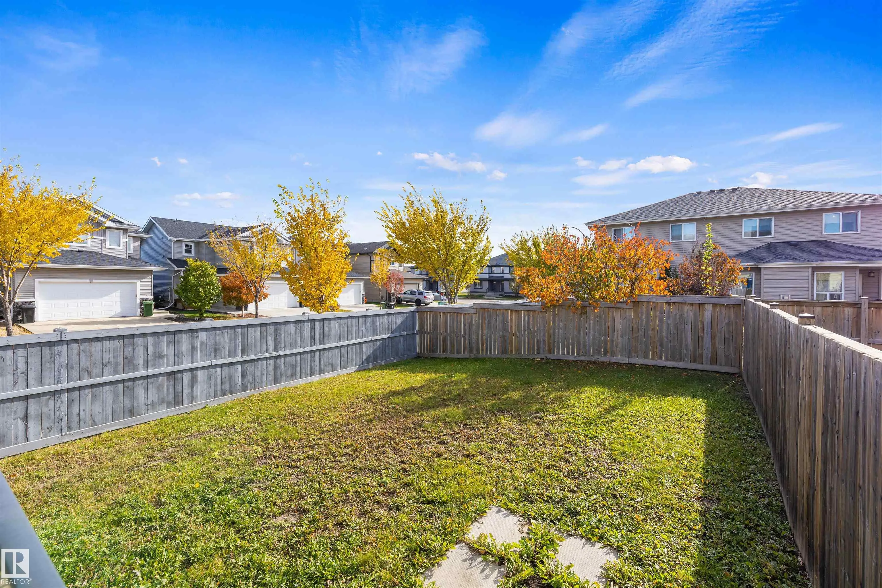 1 ROSEBERRY Lane
