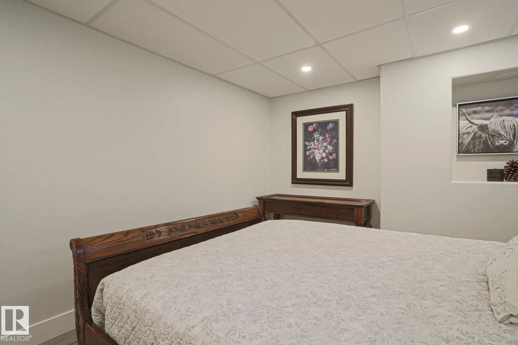 48 ASTER Point(e)