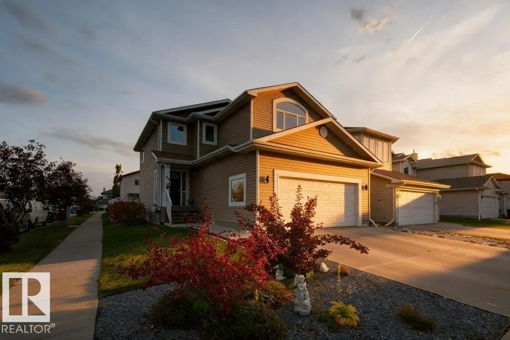 31 Douglas Crescent