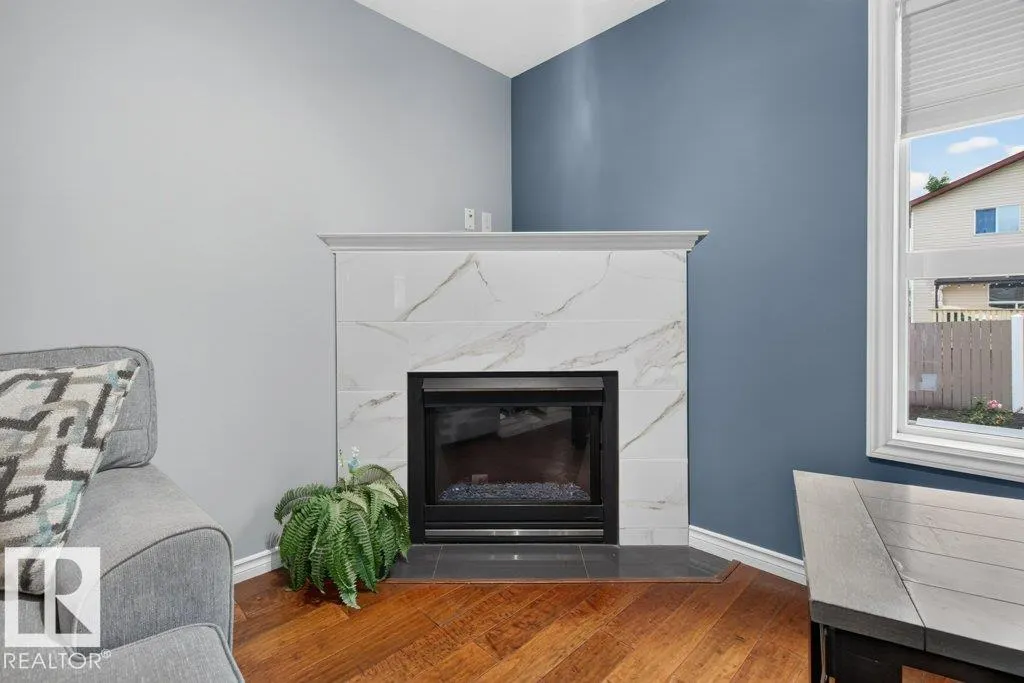 31 Douglas Crescent