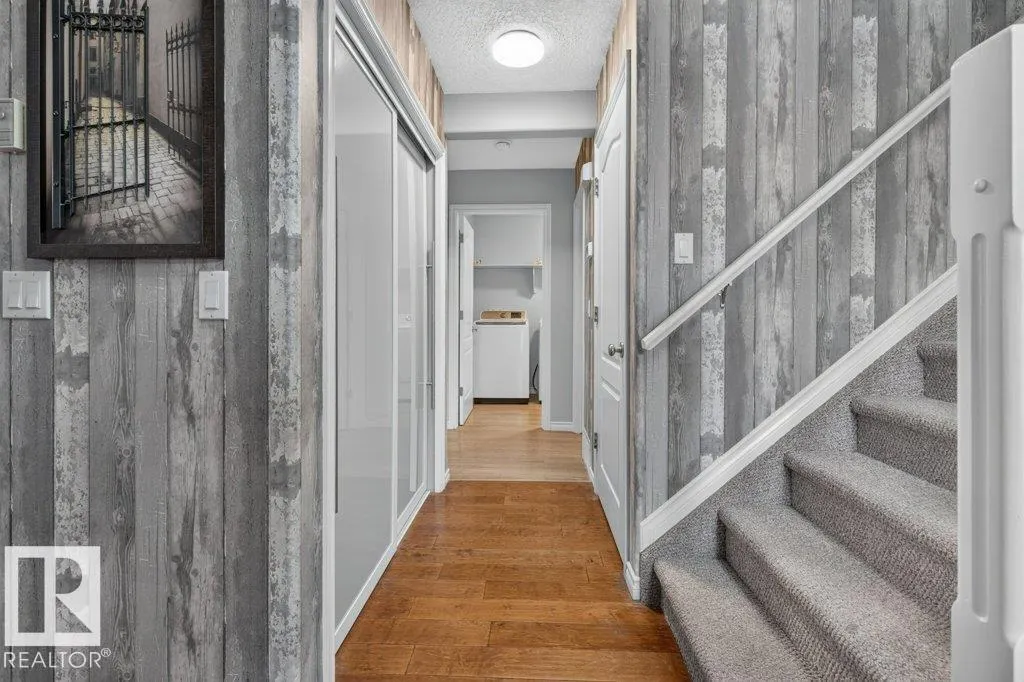 31 Douglas Crescent
