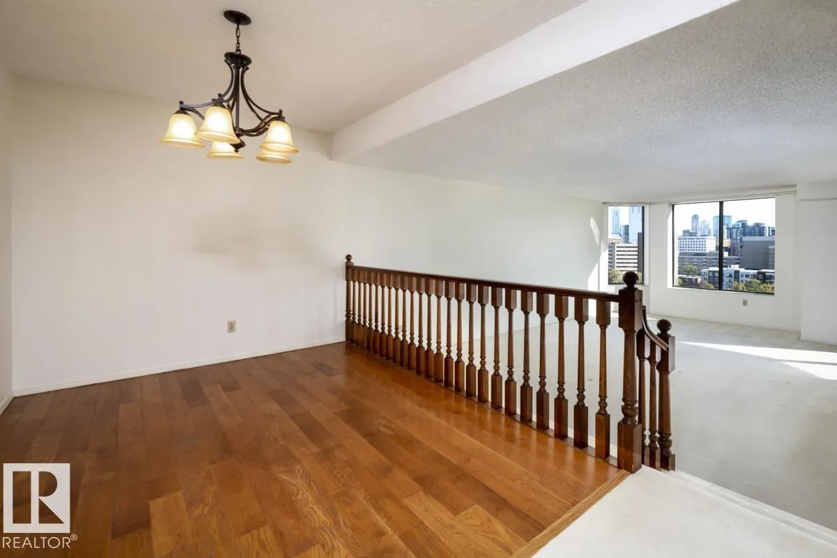 11503 100 Avenue