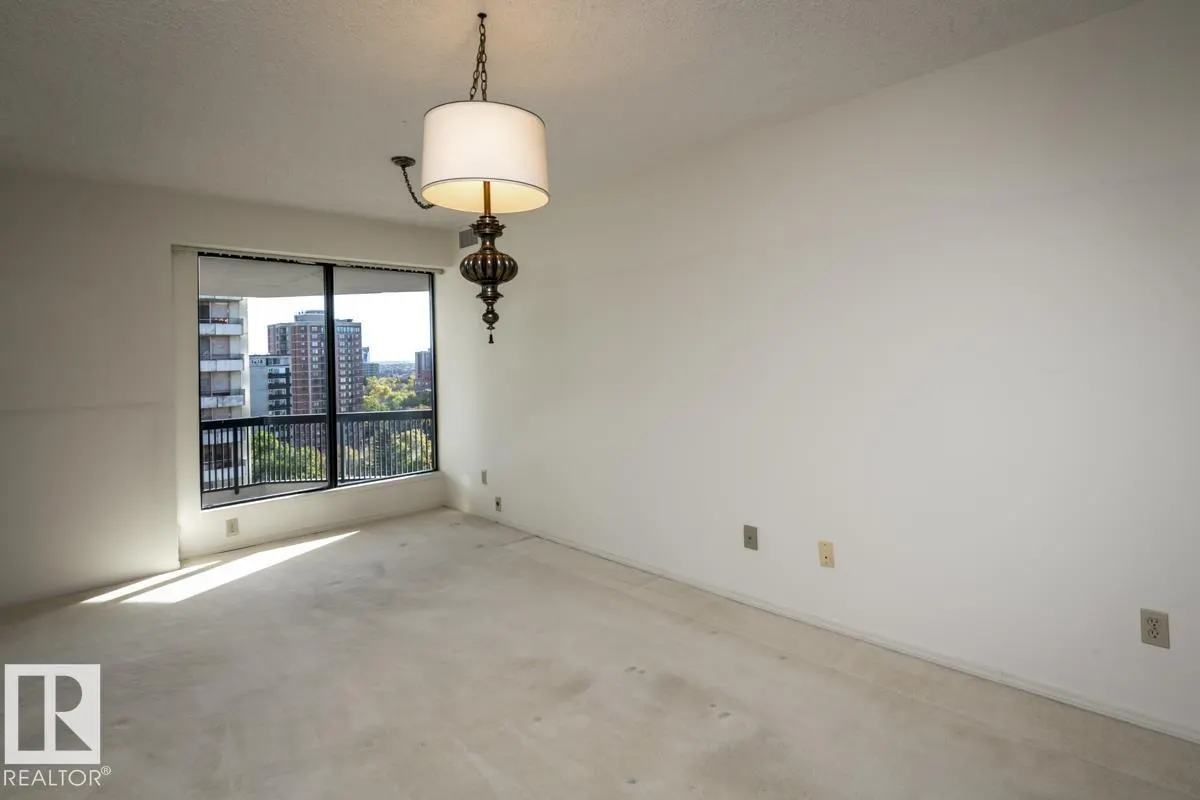 11503 100 Avenue
