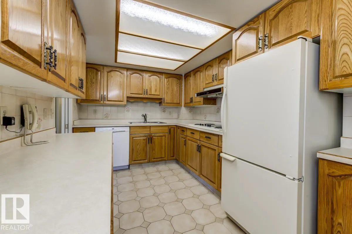 11503 100 Avenue