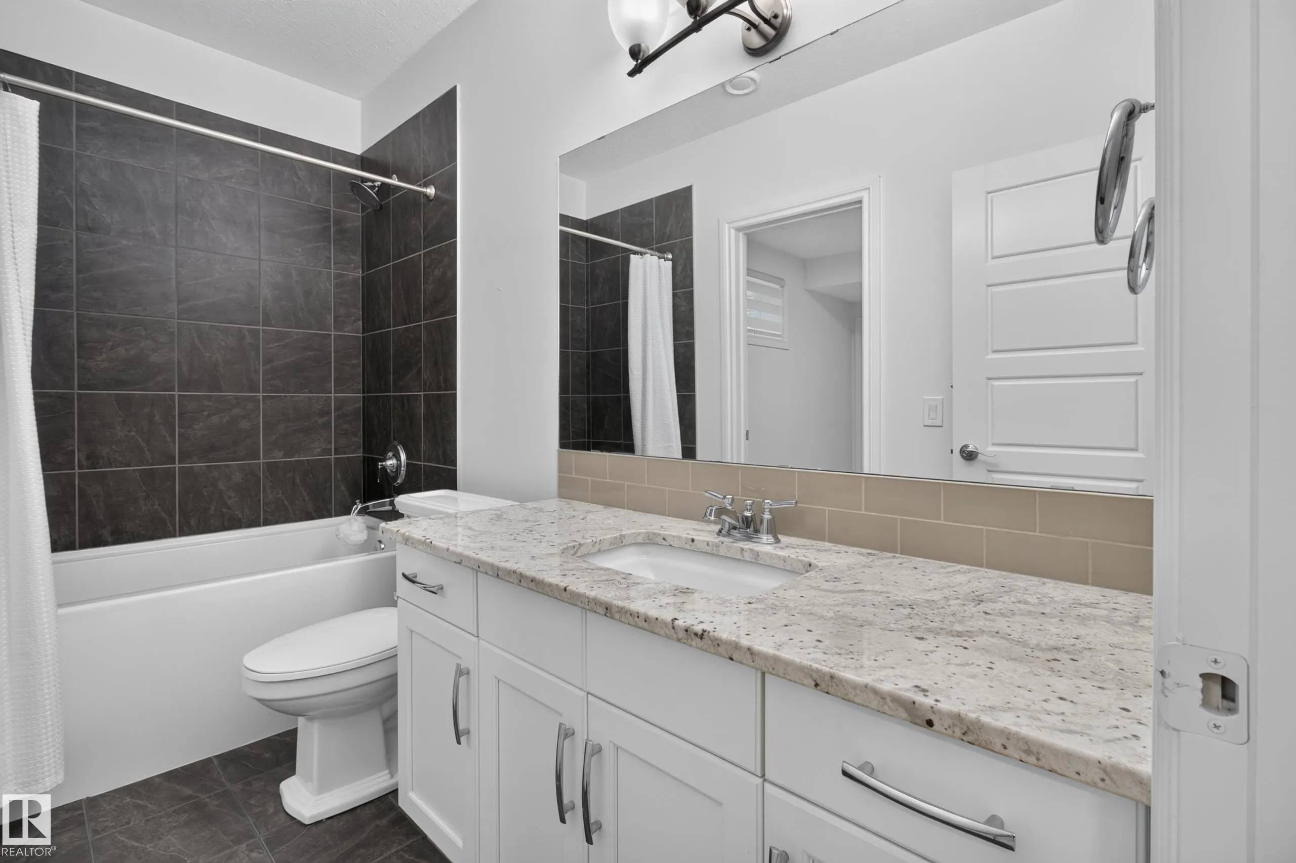 2250 ASPEN Trail