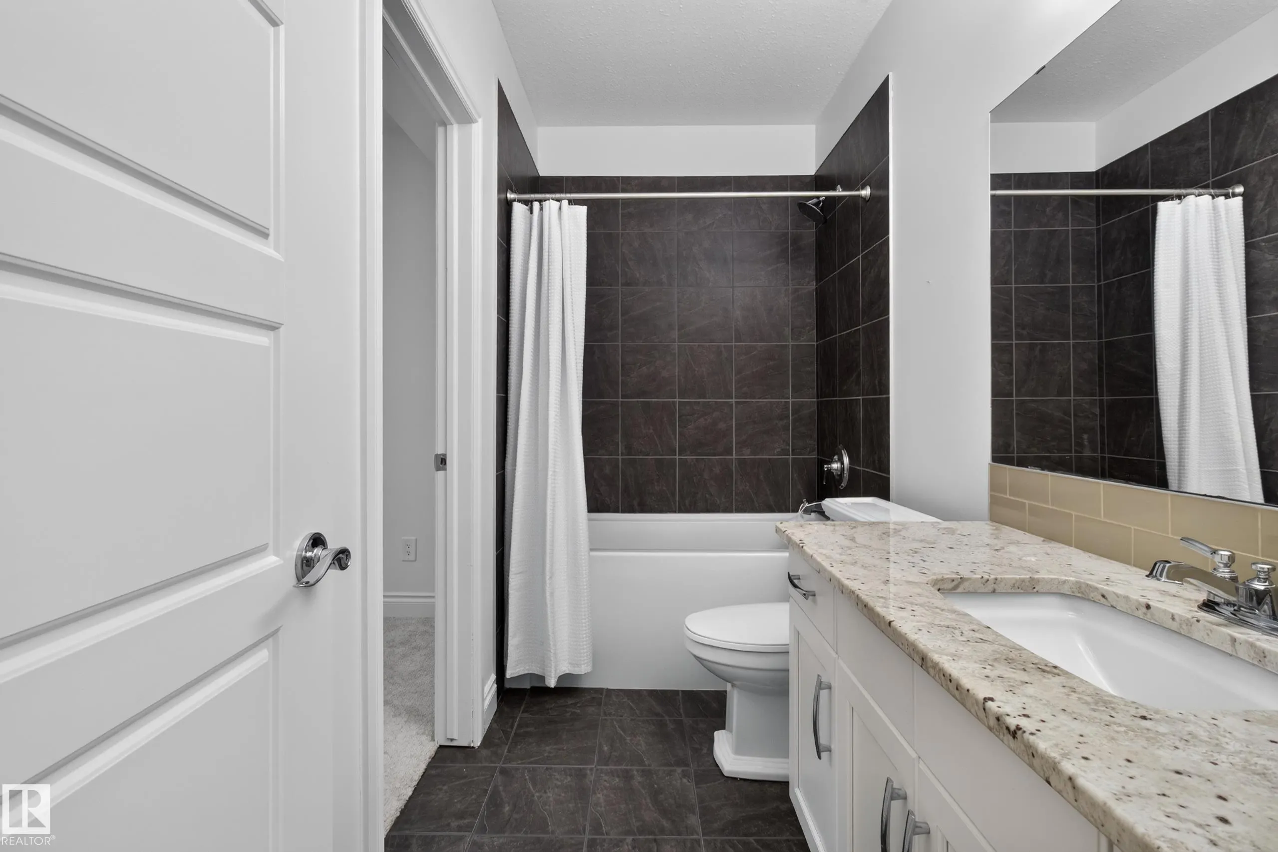 2250 ASPEN Trail