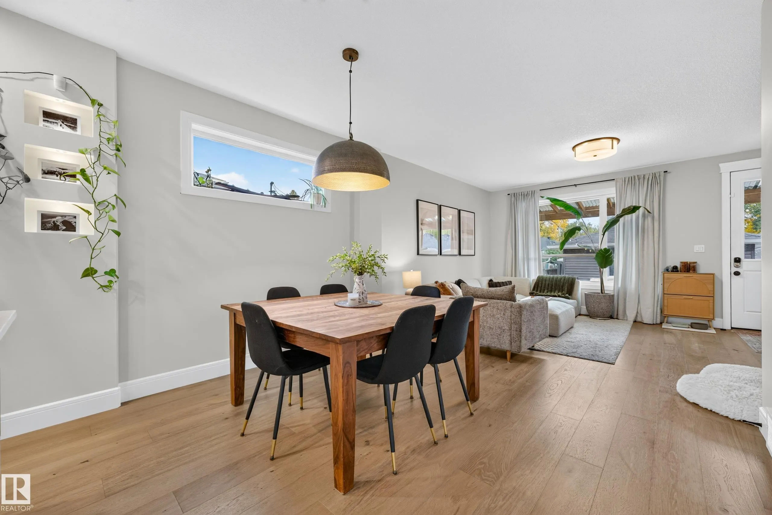 9320 71 Avenue