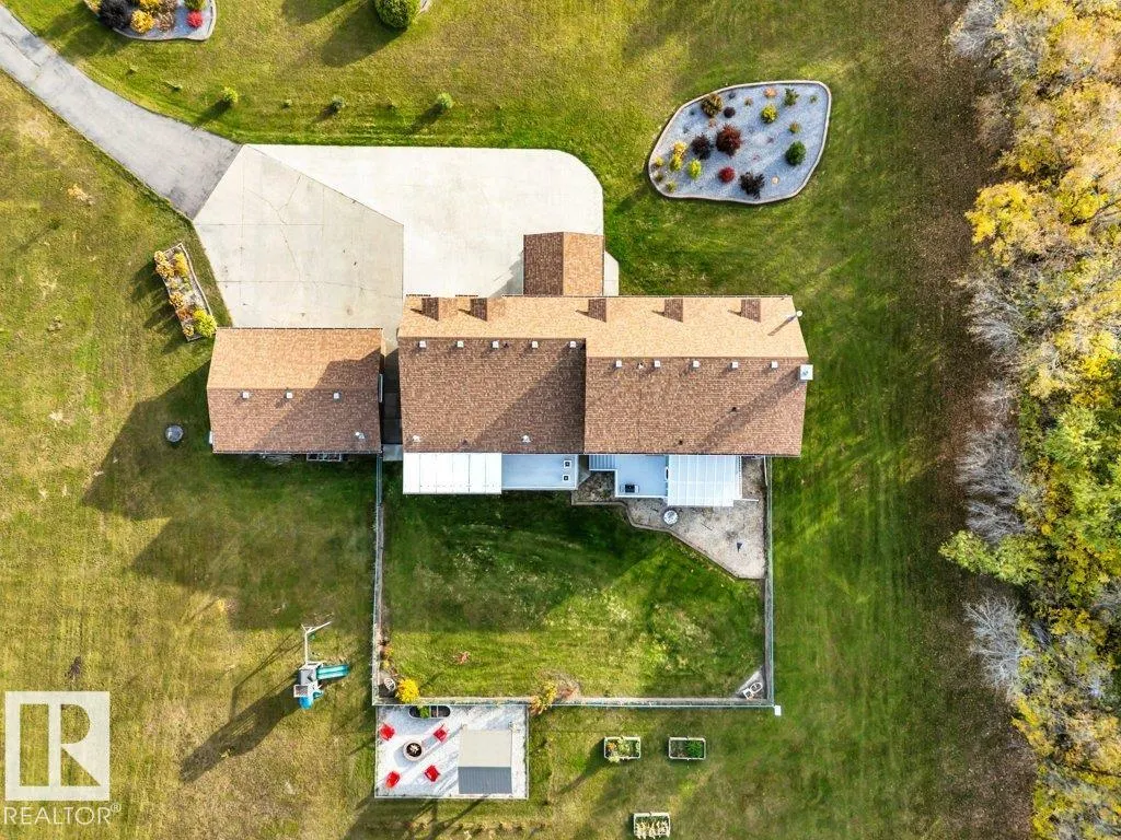 4-52312 Rge Rd 274