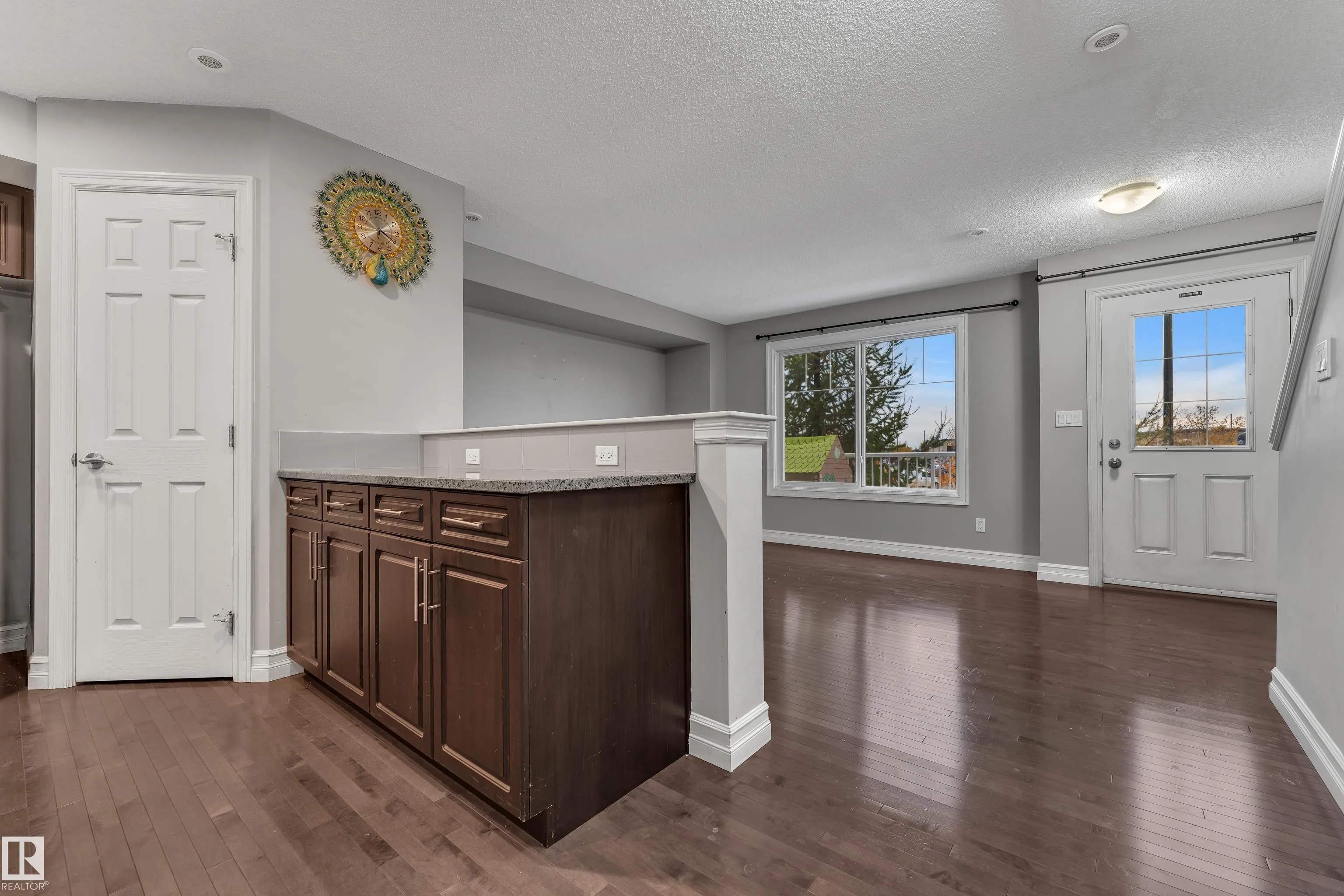 655 TAMARACK Road
