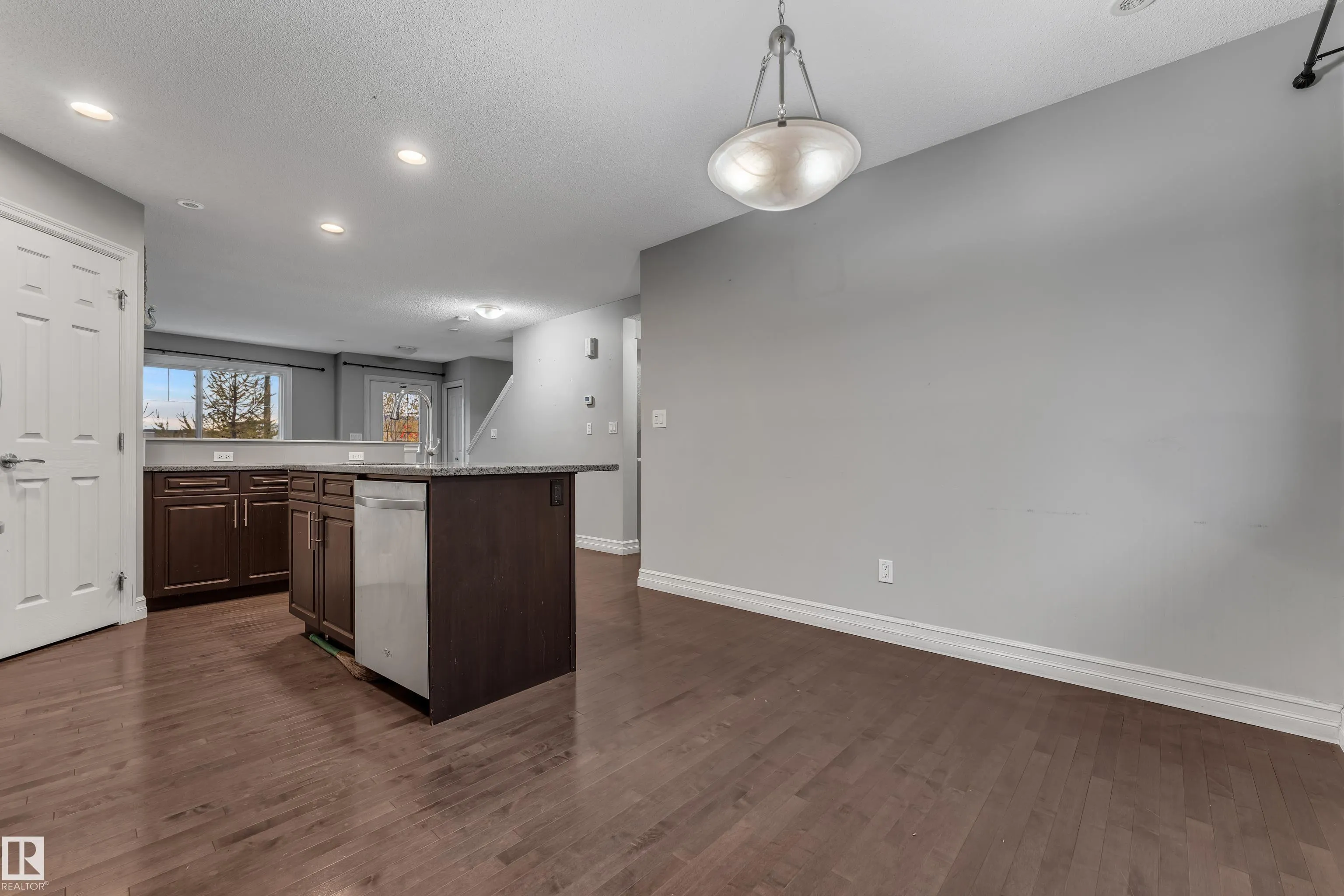 655 TAMARACK Road