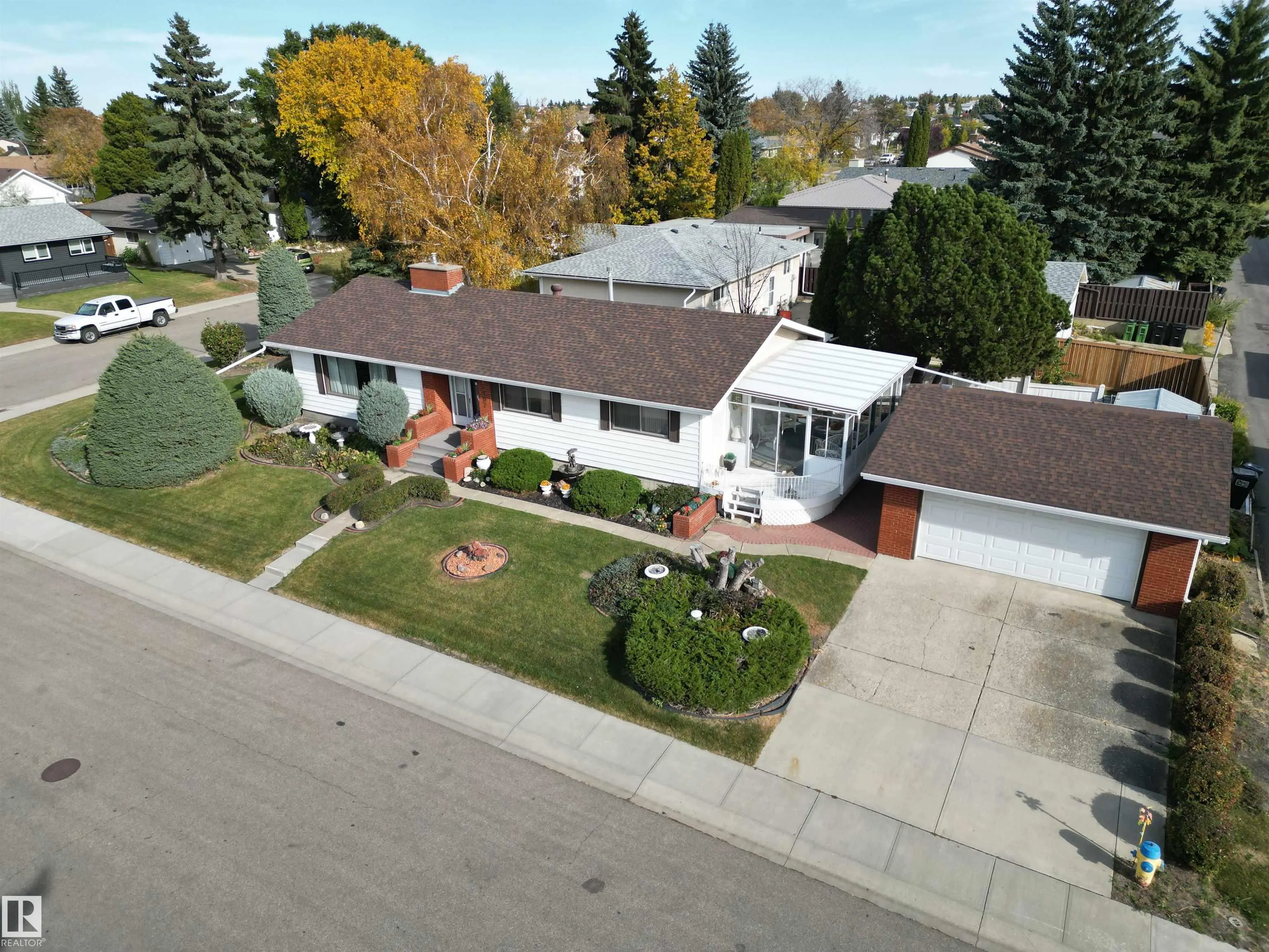 15207 73A Street