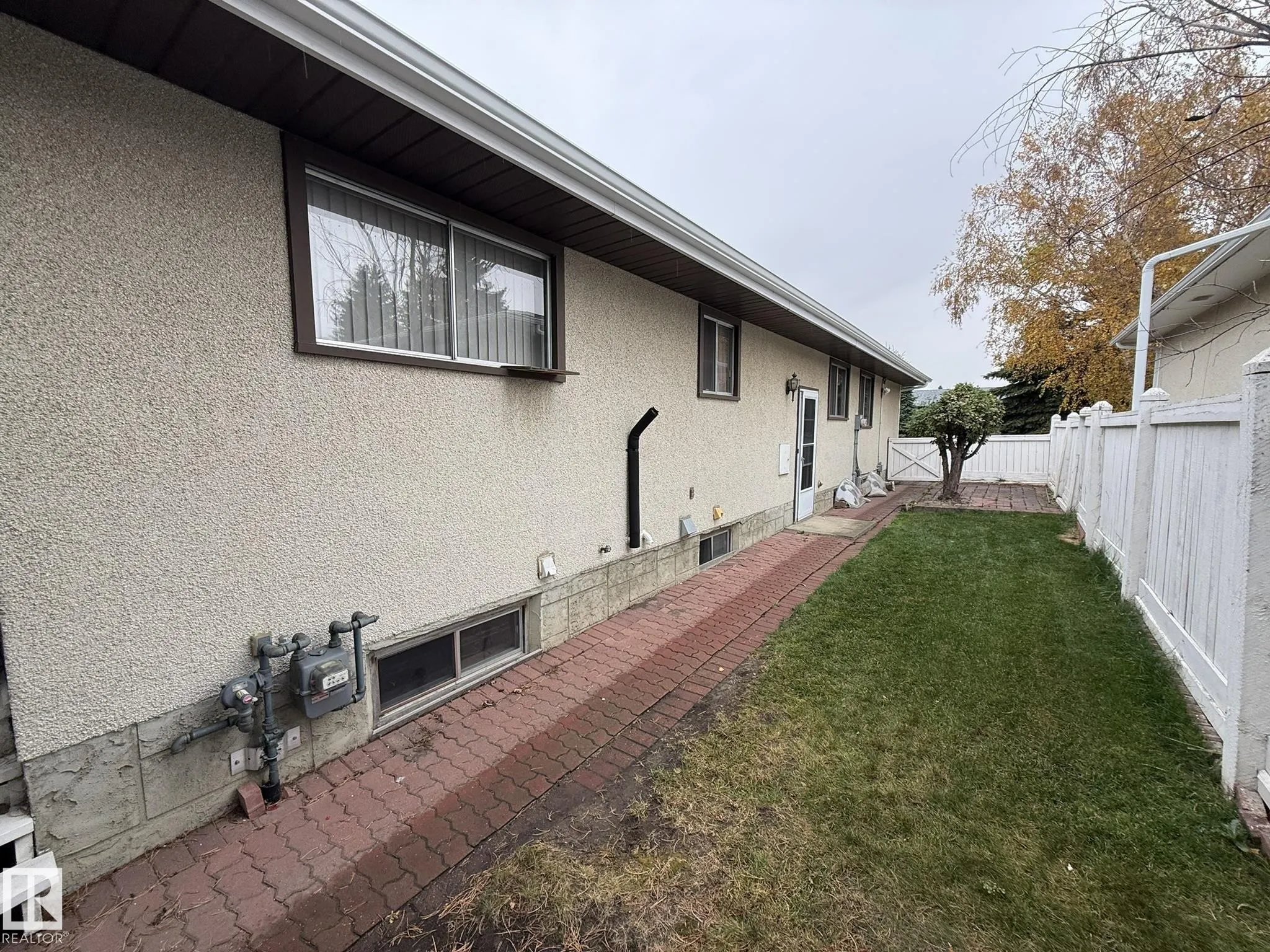 15207 73A Street