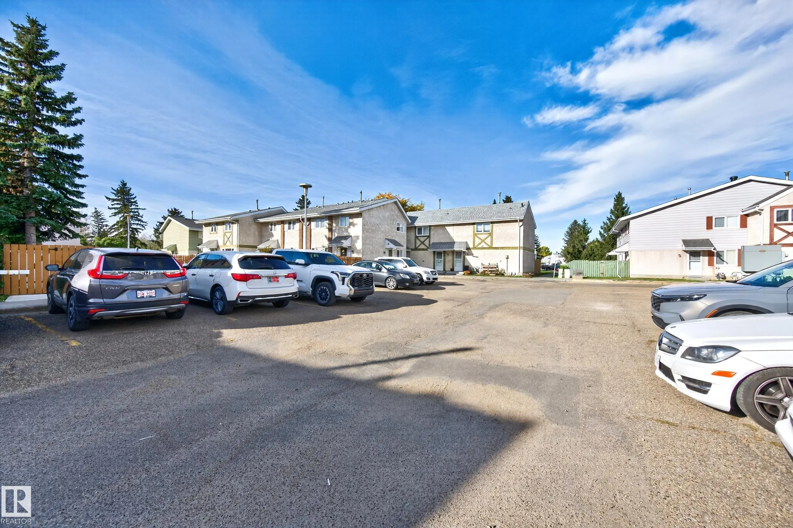 15A CALLINGWOOD Court