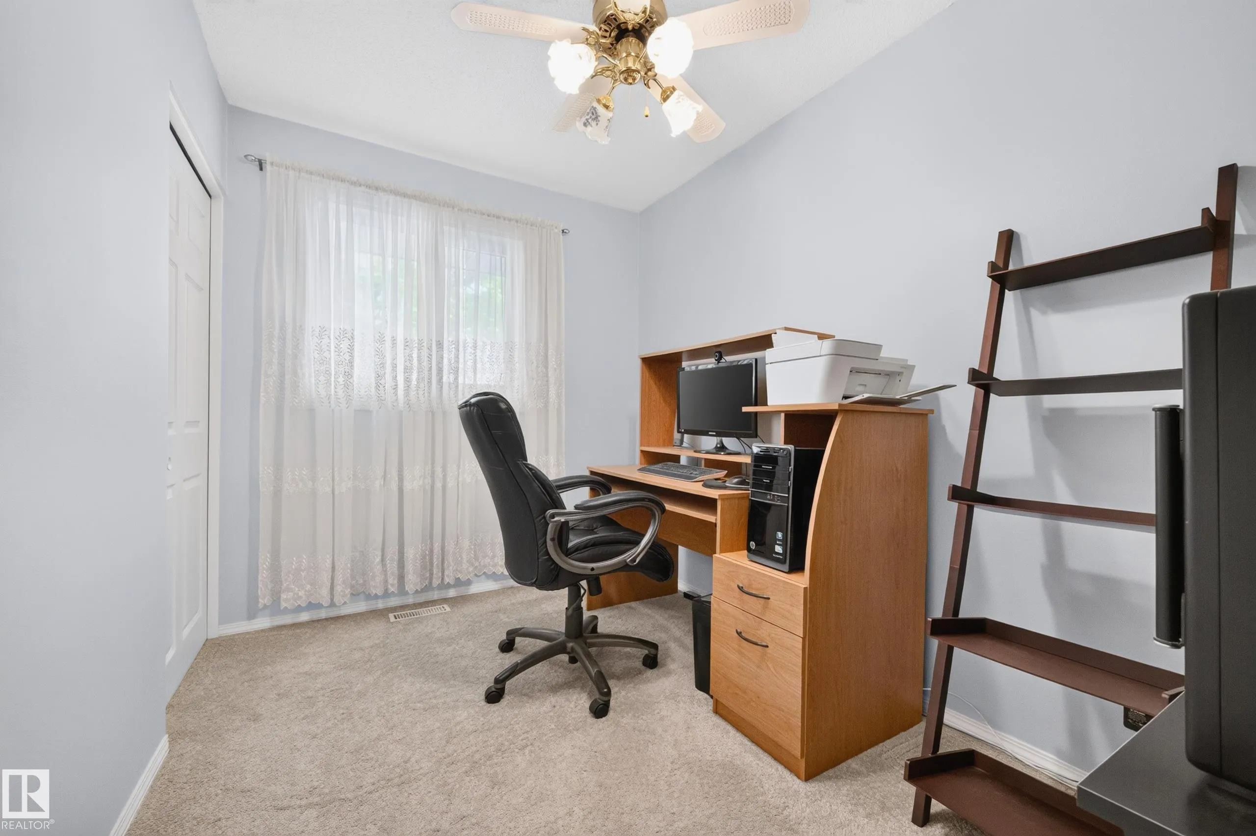 15A CALLINGWOOD Court