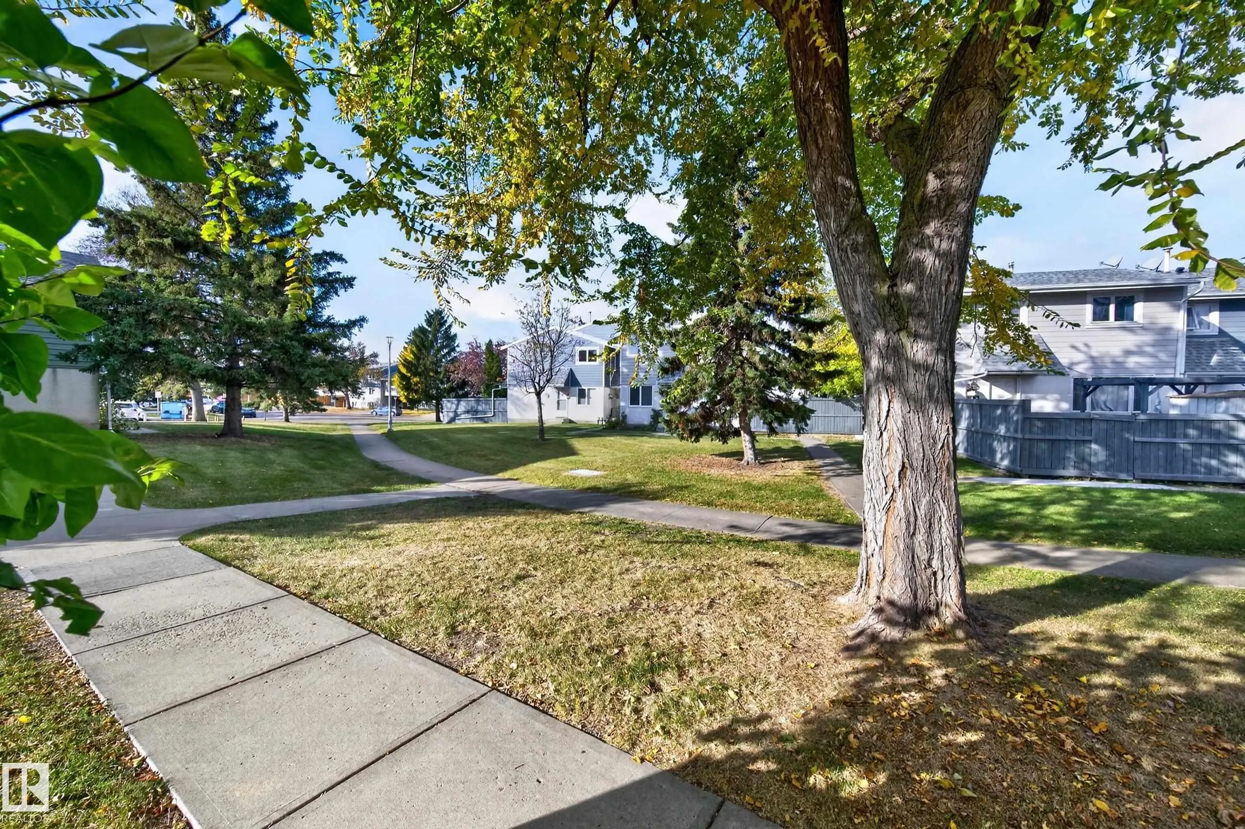 15A CALLINGWOOD Court