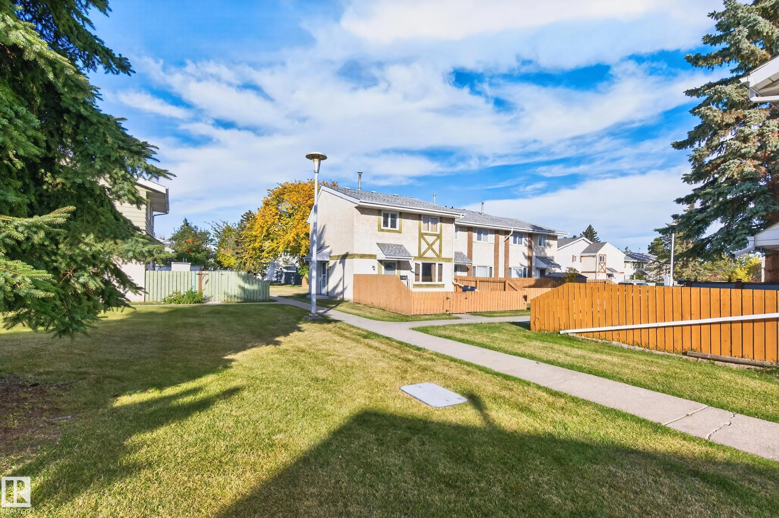 15A CALLINGWOOD Court