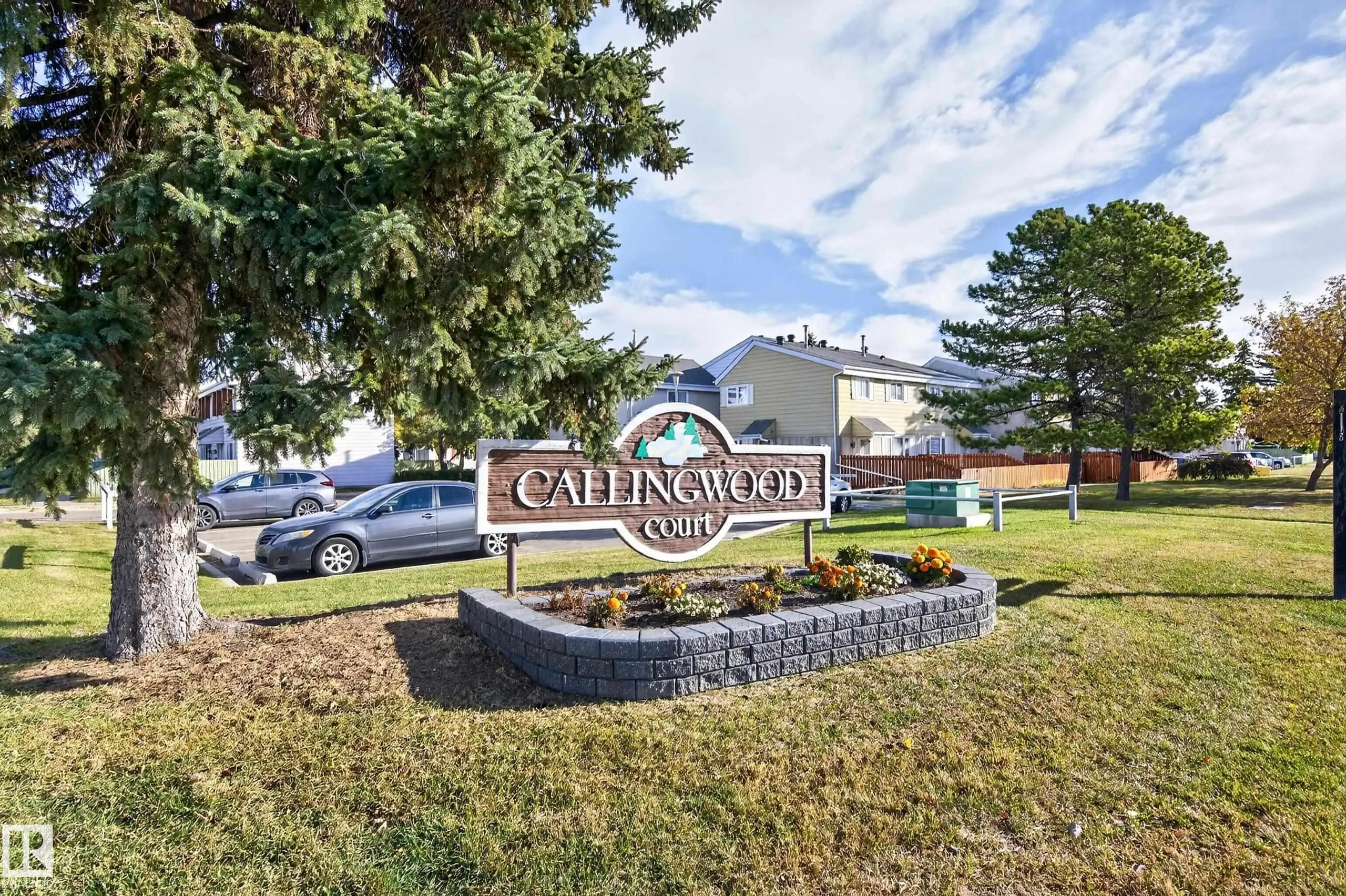 15A CALLINGWOOD Court