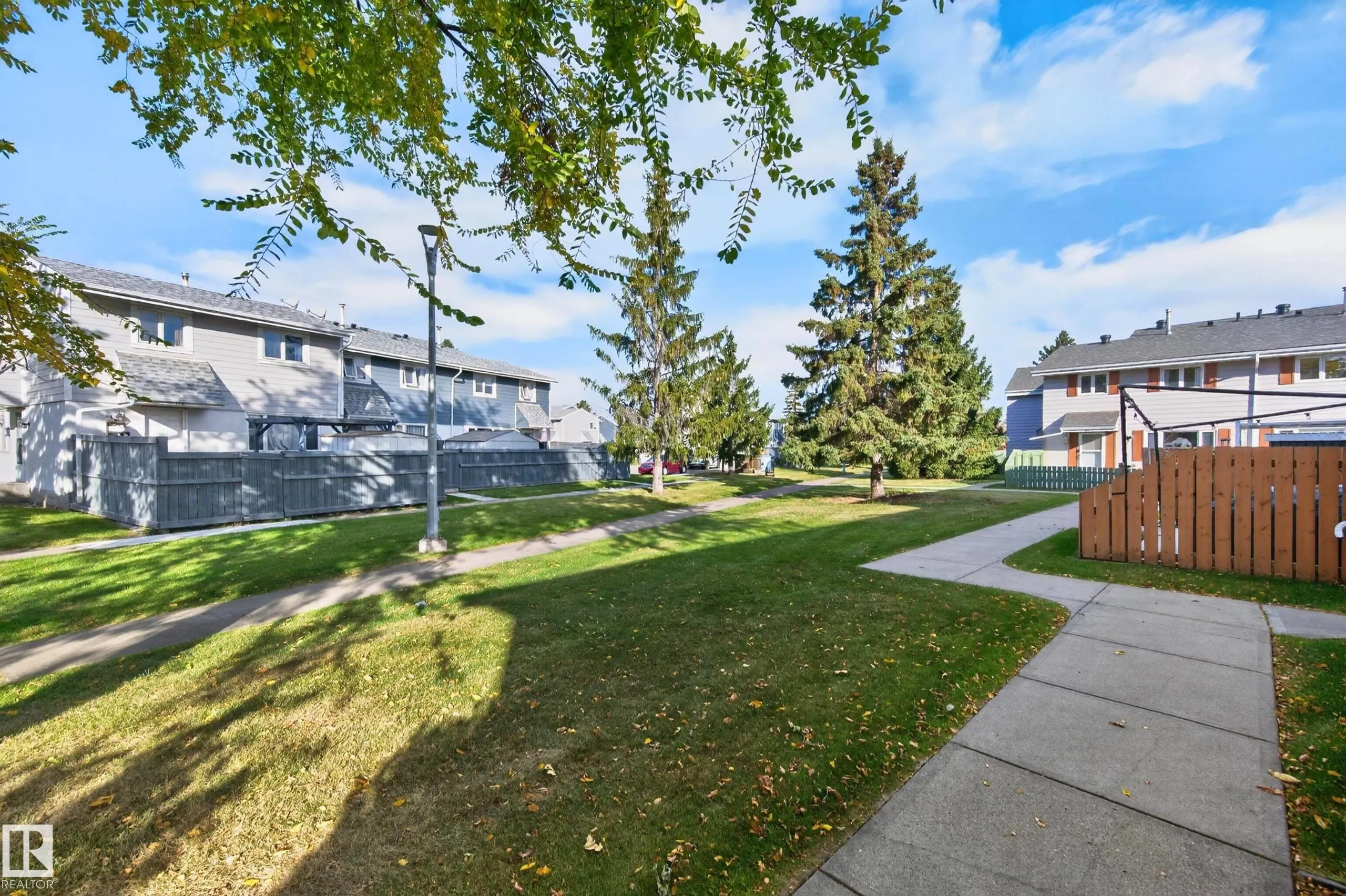 15A CALLINGWOOD Court