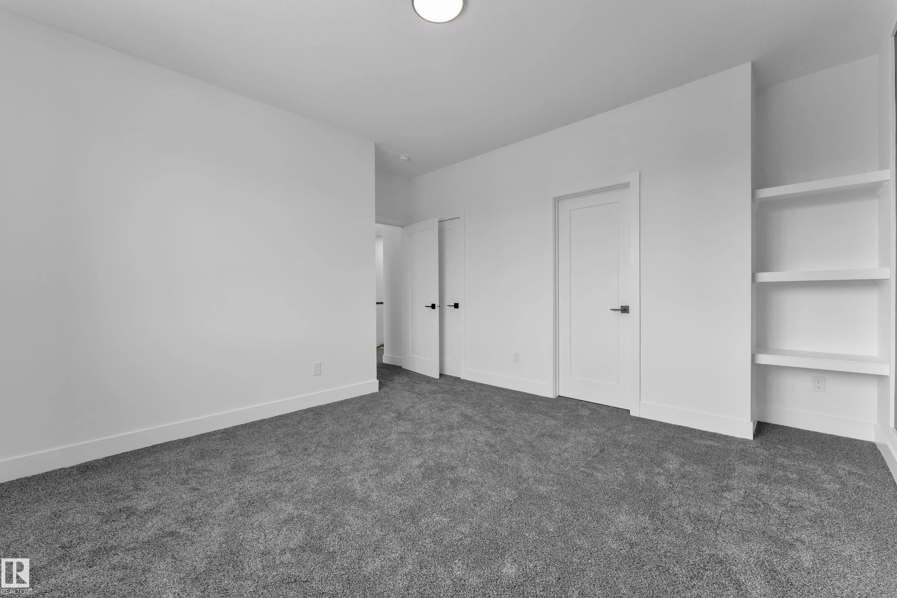 737 ASTORIA Way