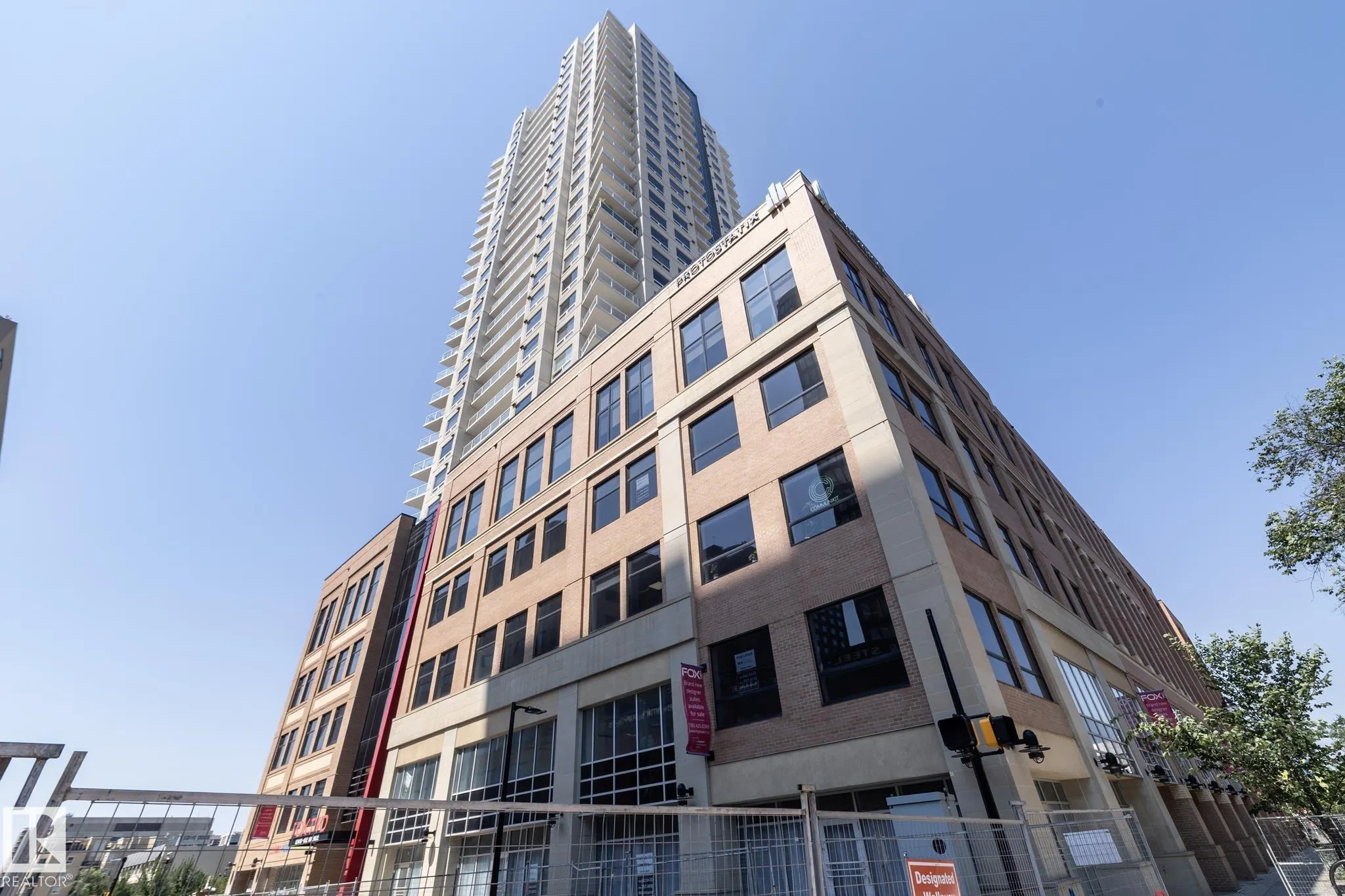 10410 102 Avenue