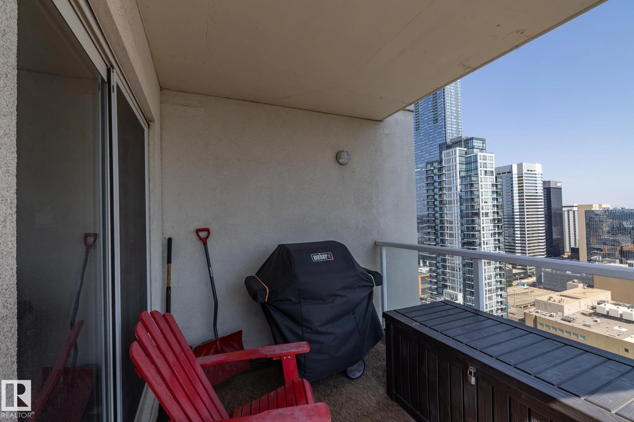 10410 102 Avenue