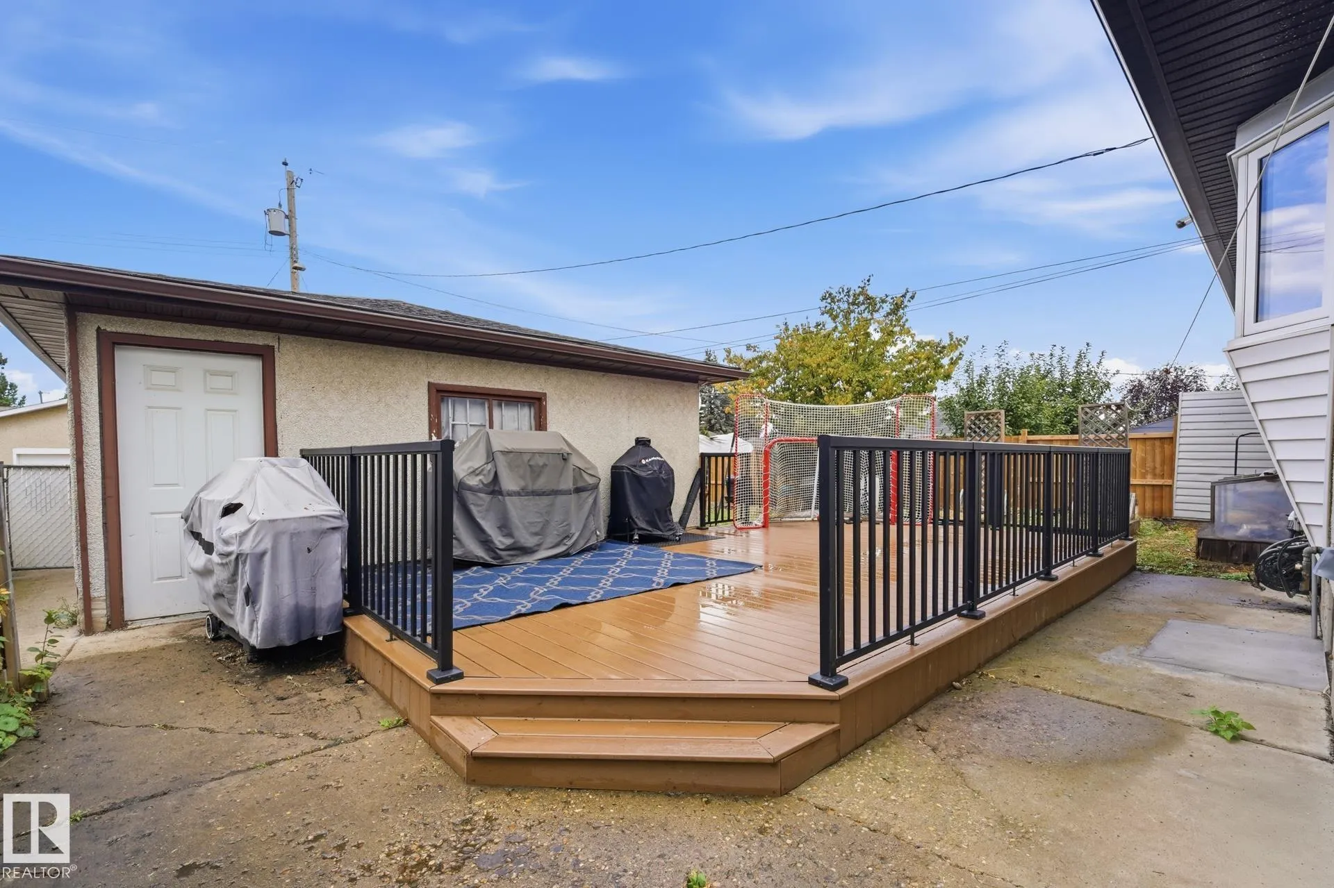 8408 54 Street