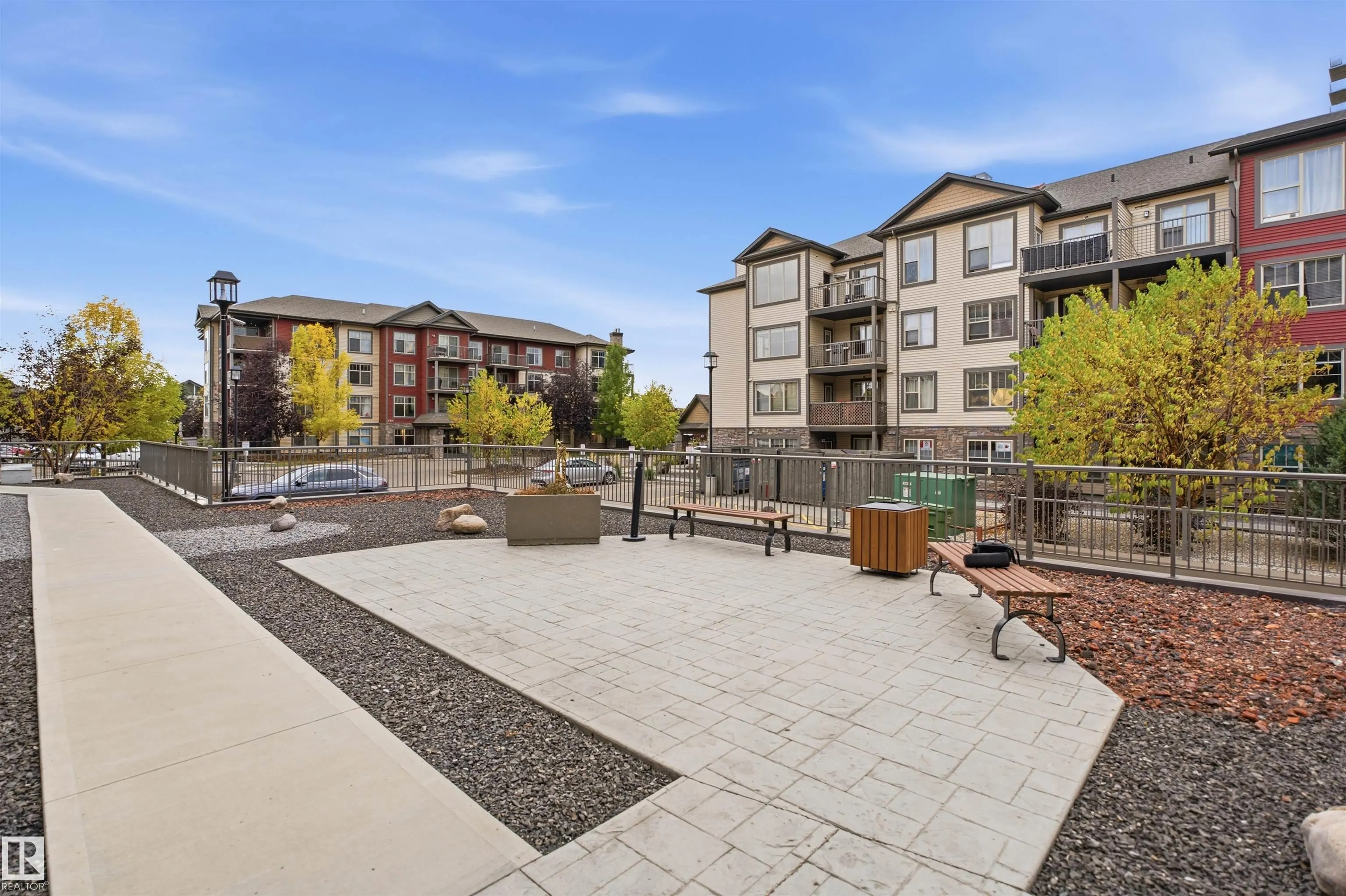 105 ambleside dr
