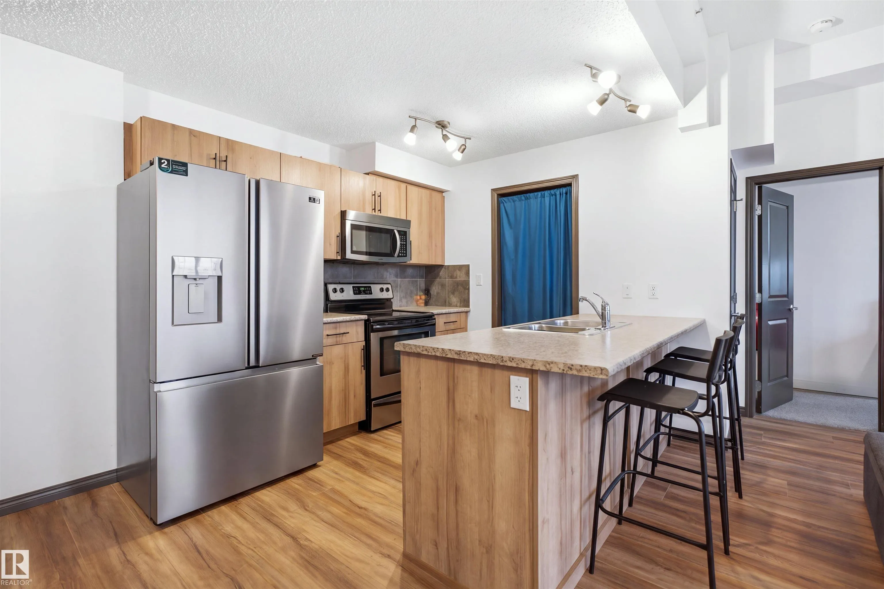 105 ambleside dr