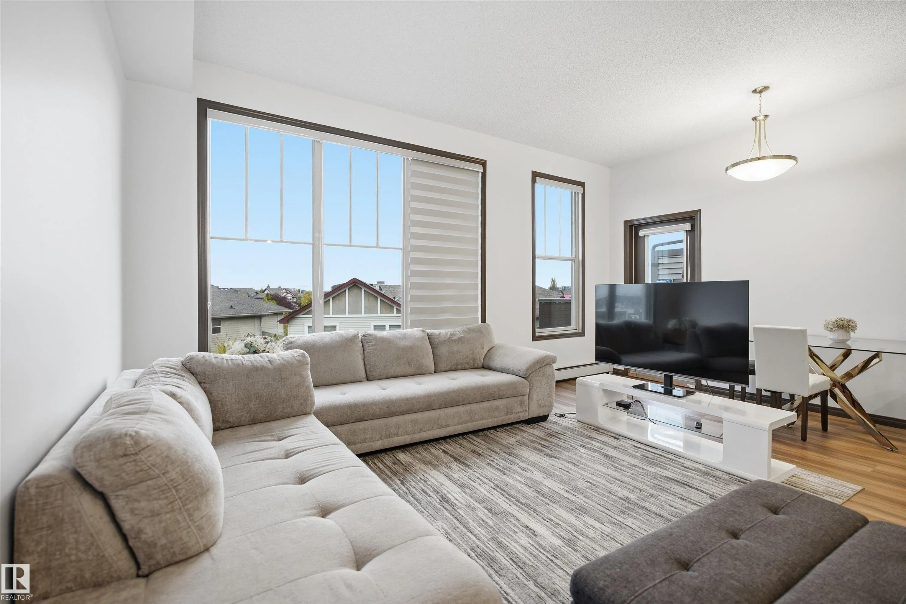 105 ambleside dr