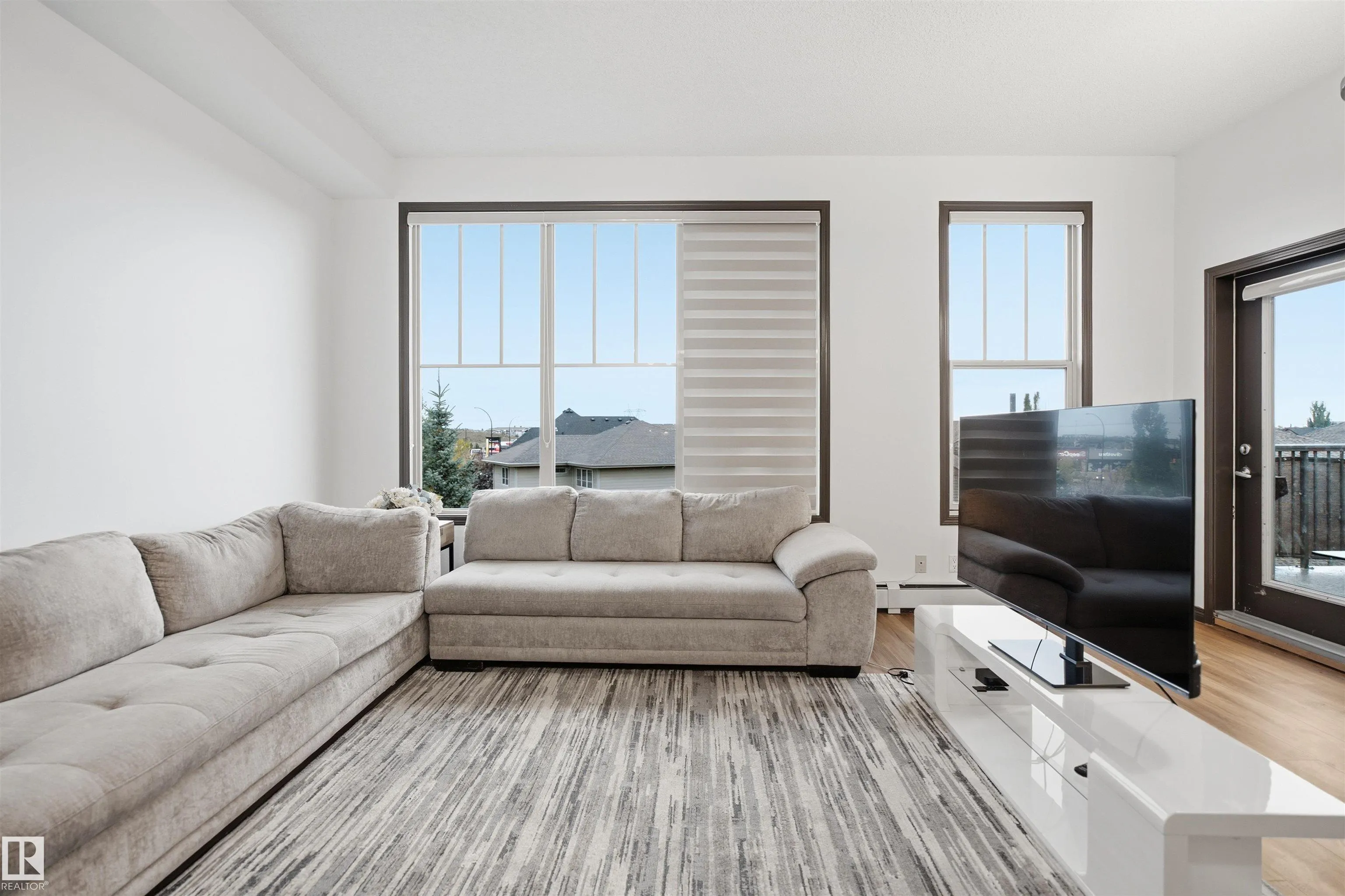 105 ambleside dr