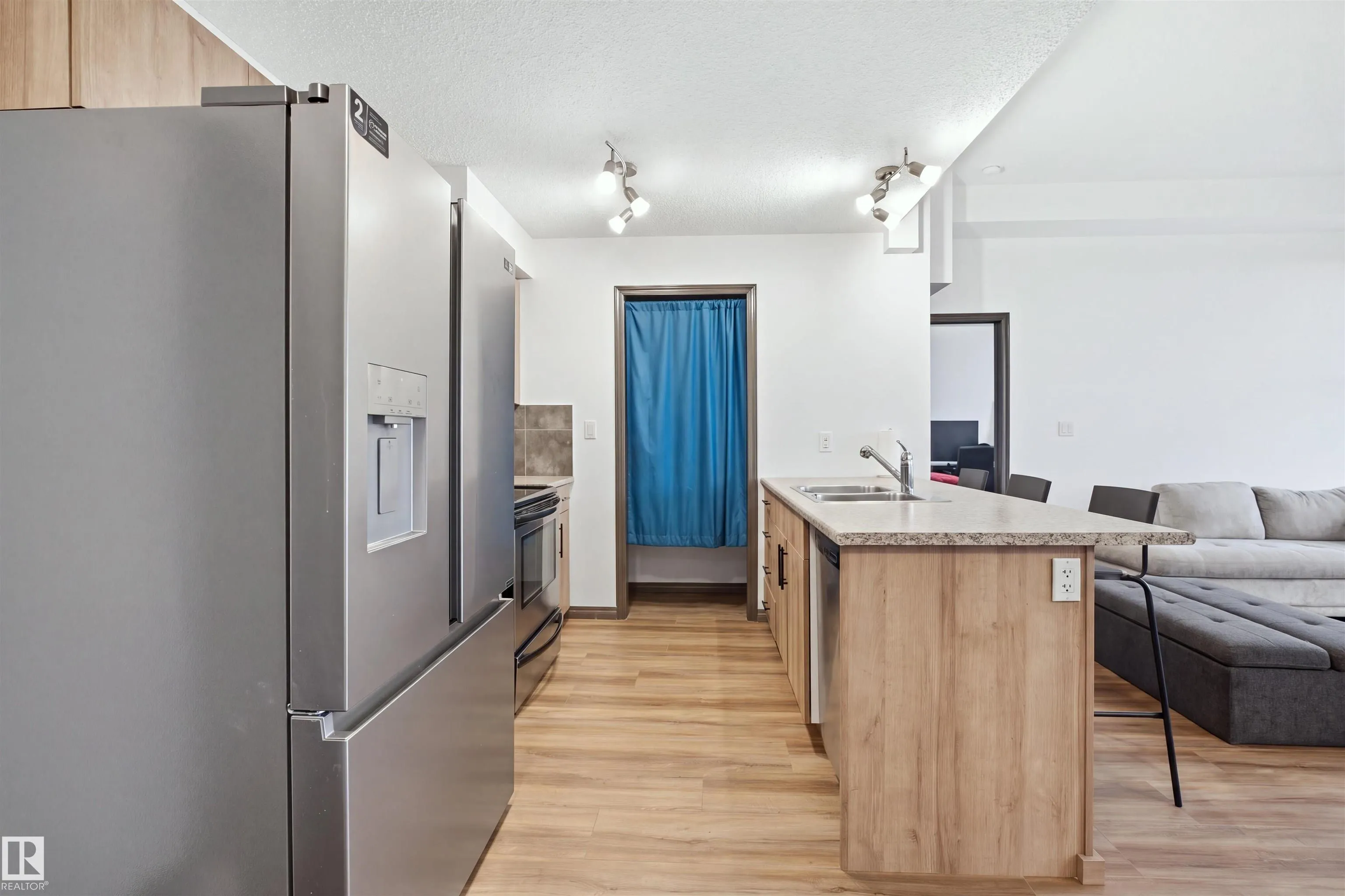 105 ambleside dr