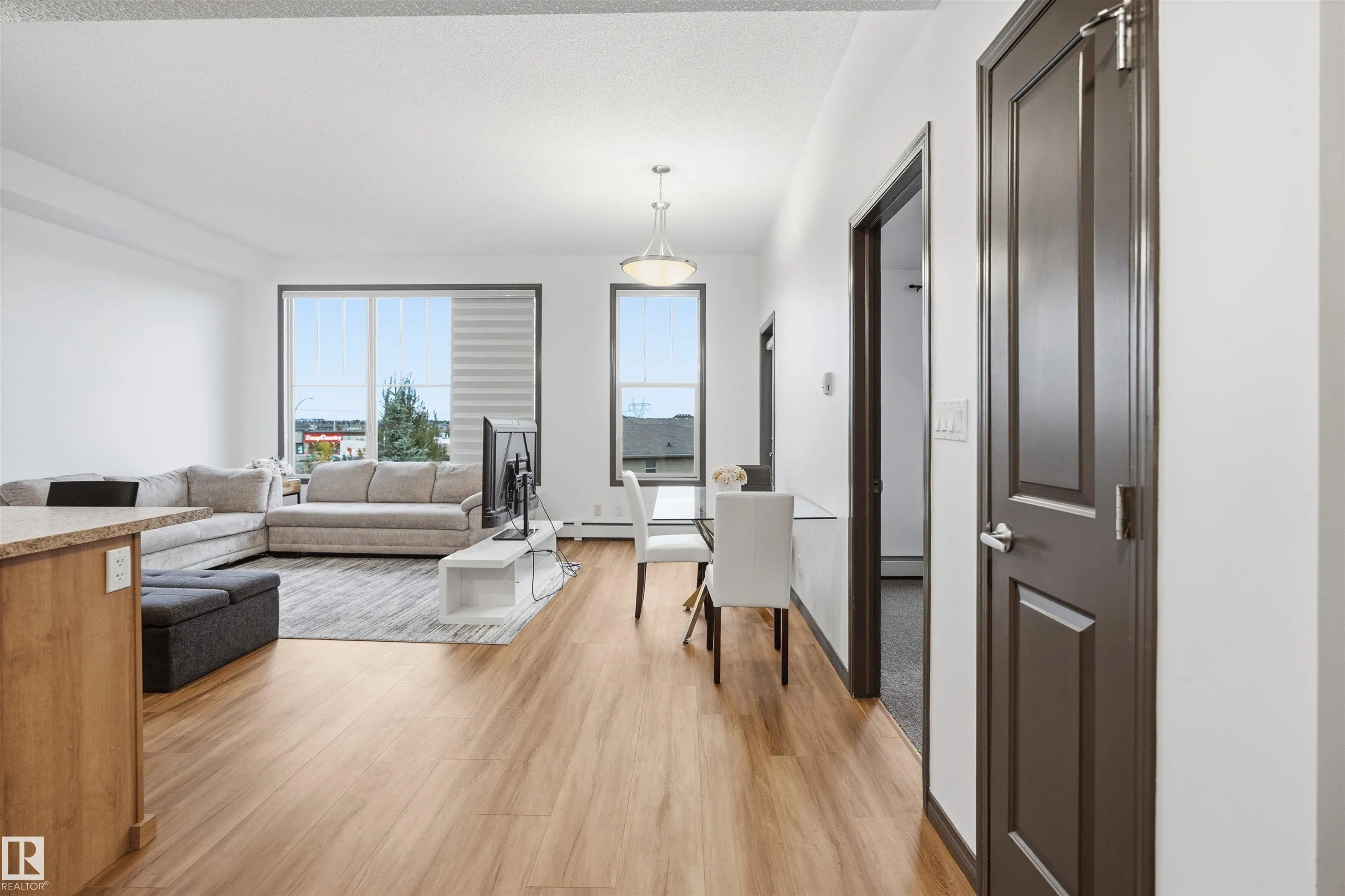 105 ambleside dr