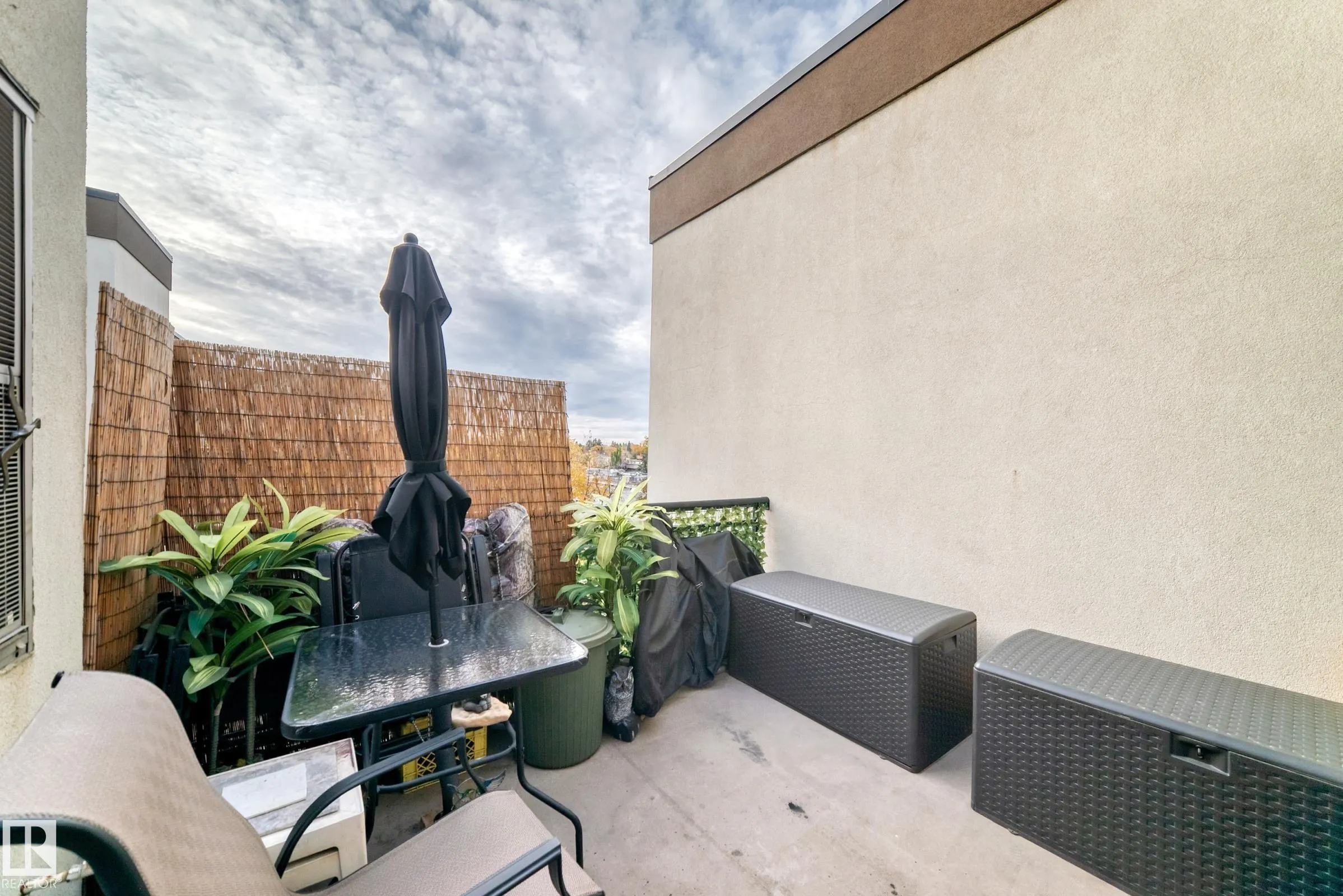 10407 122 Street