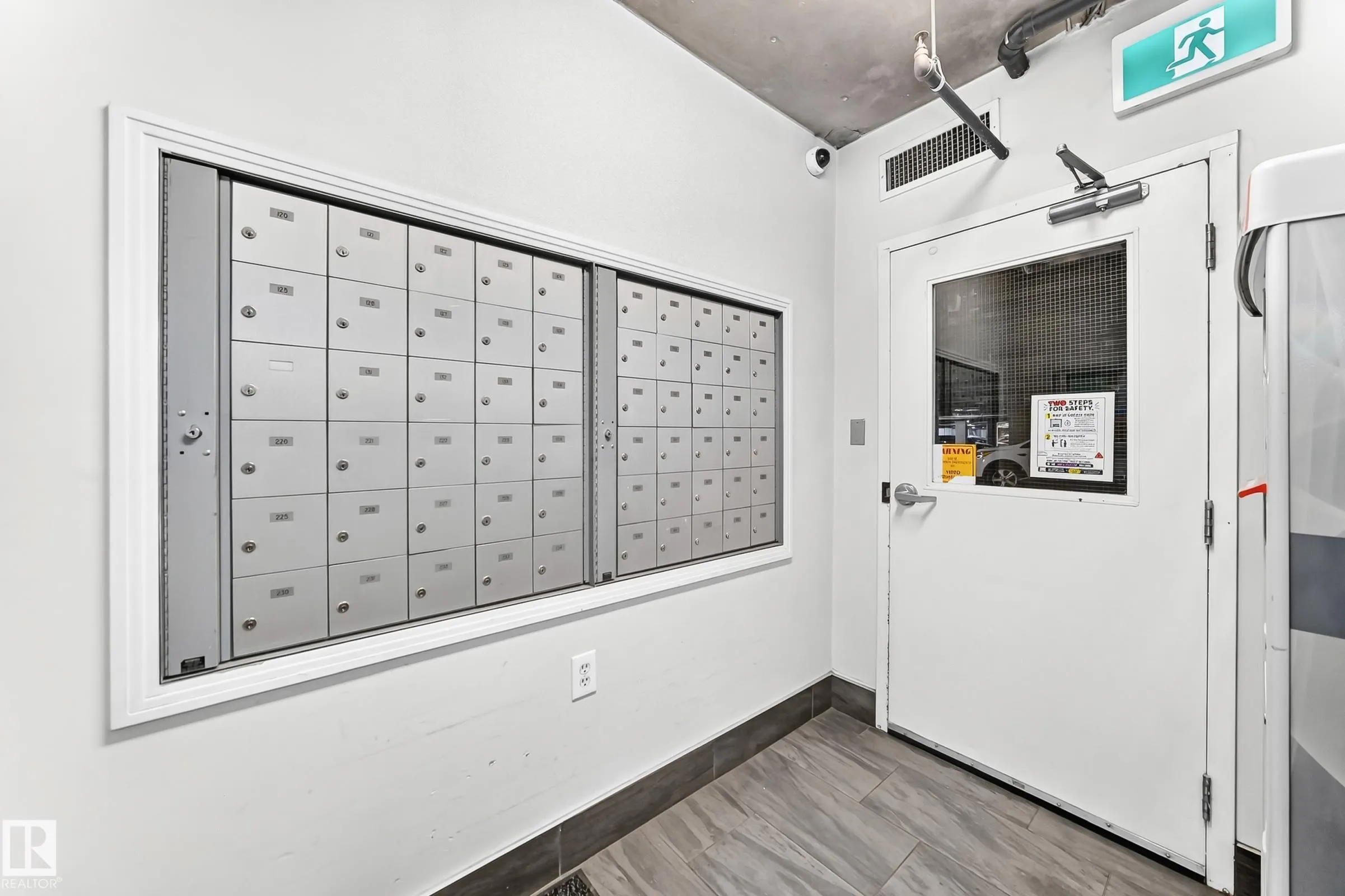 10407 122 Street