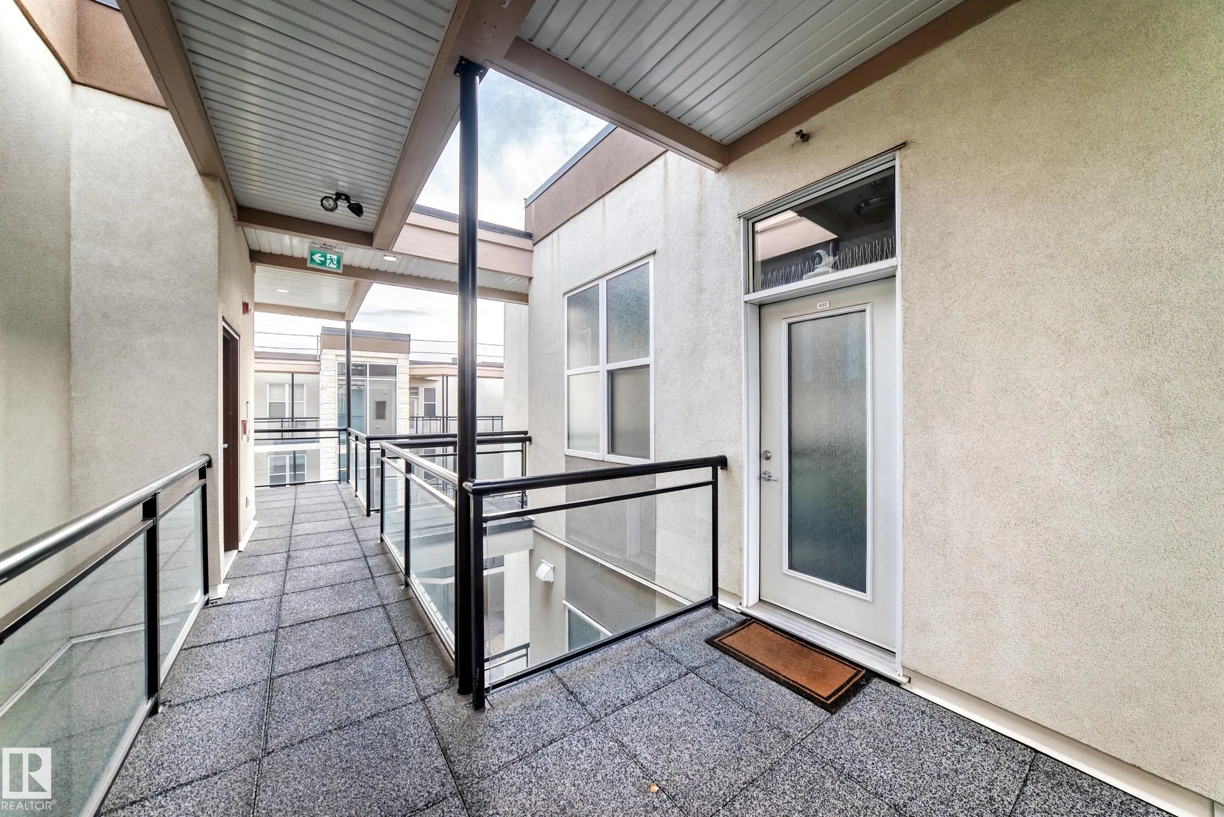 10407 122 Street