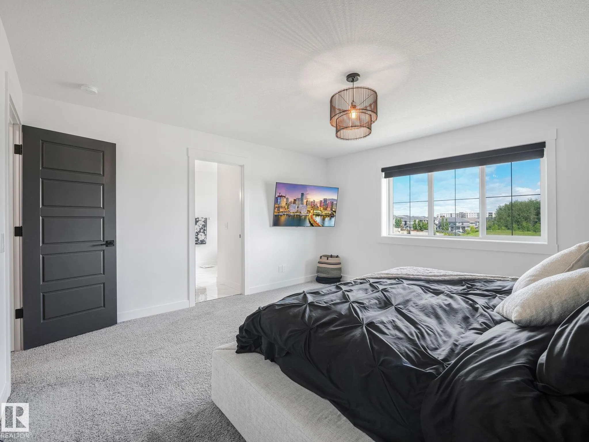 7151 EDGEMONT Way