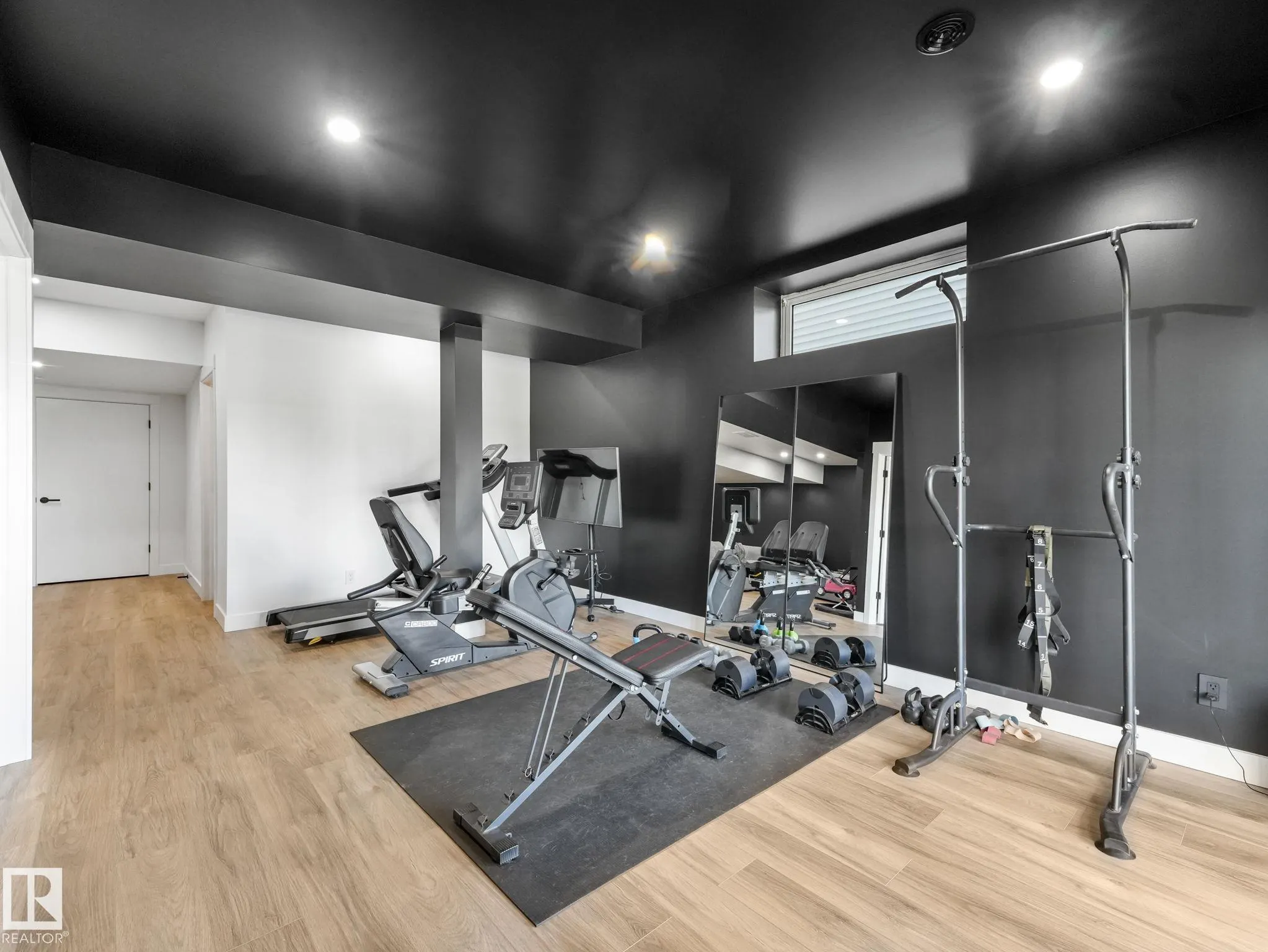 7151 EDGEMONT Way