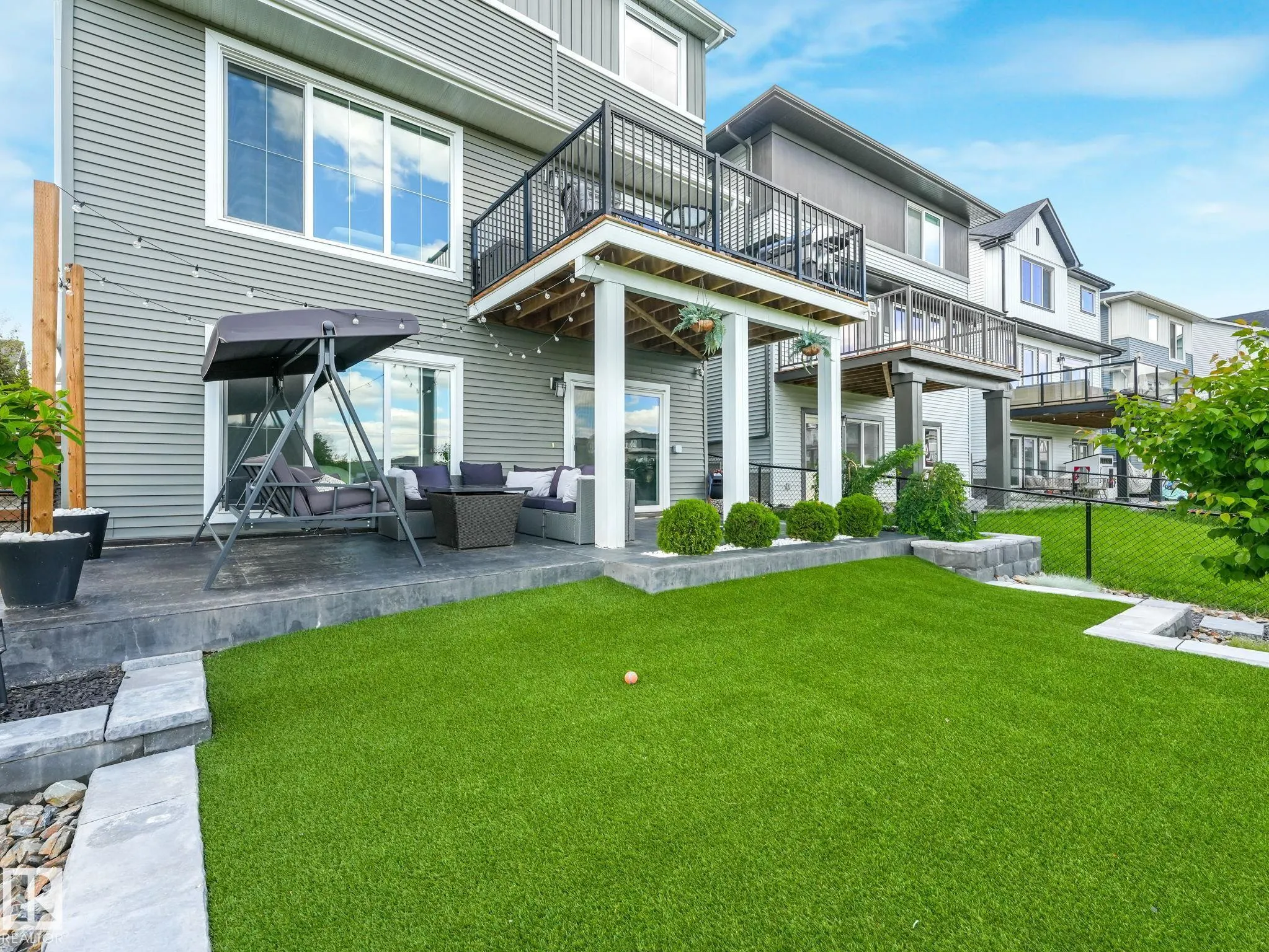 7151 EDGEMONT Way