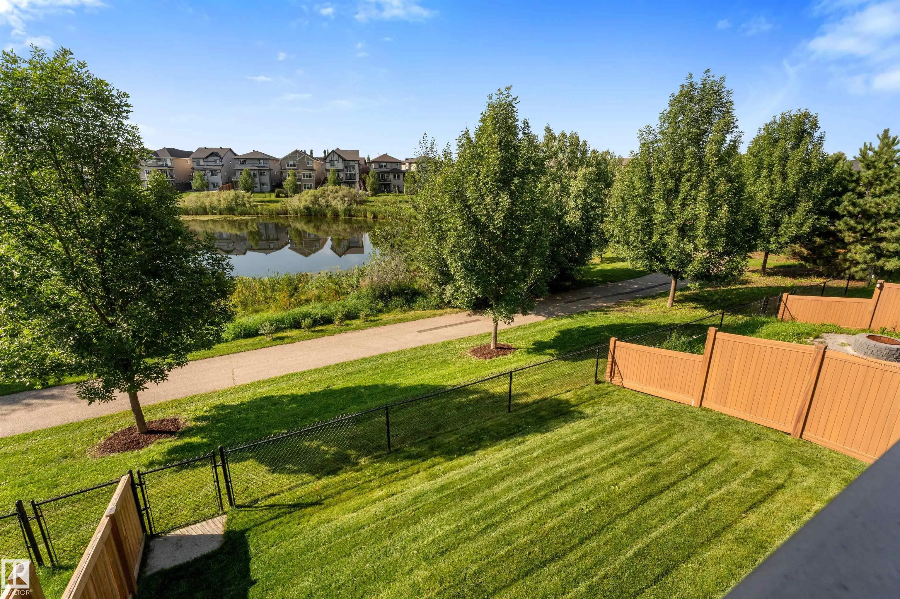 3334 PARKER Loop