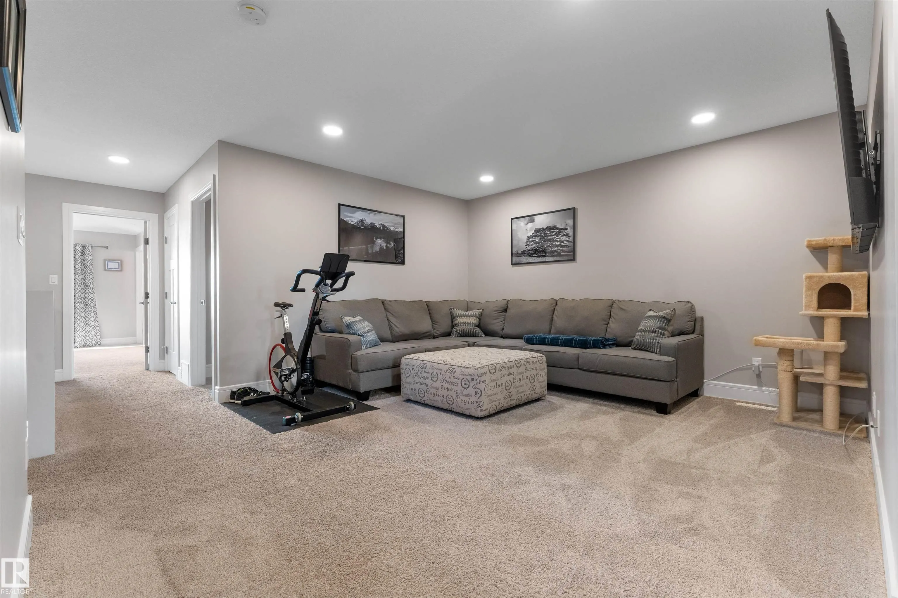 3334 PARKER Loop