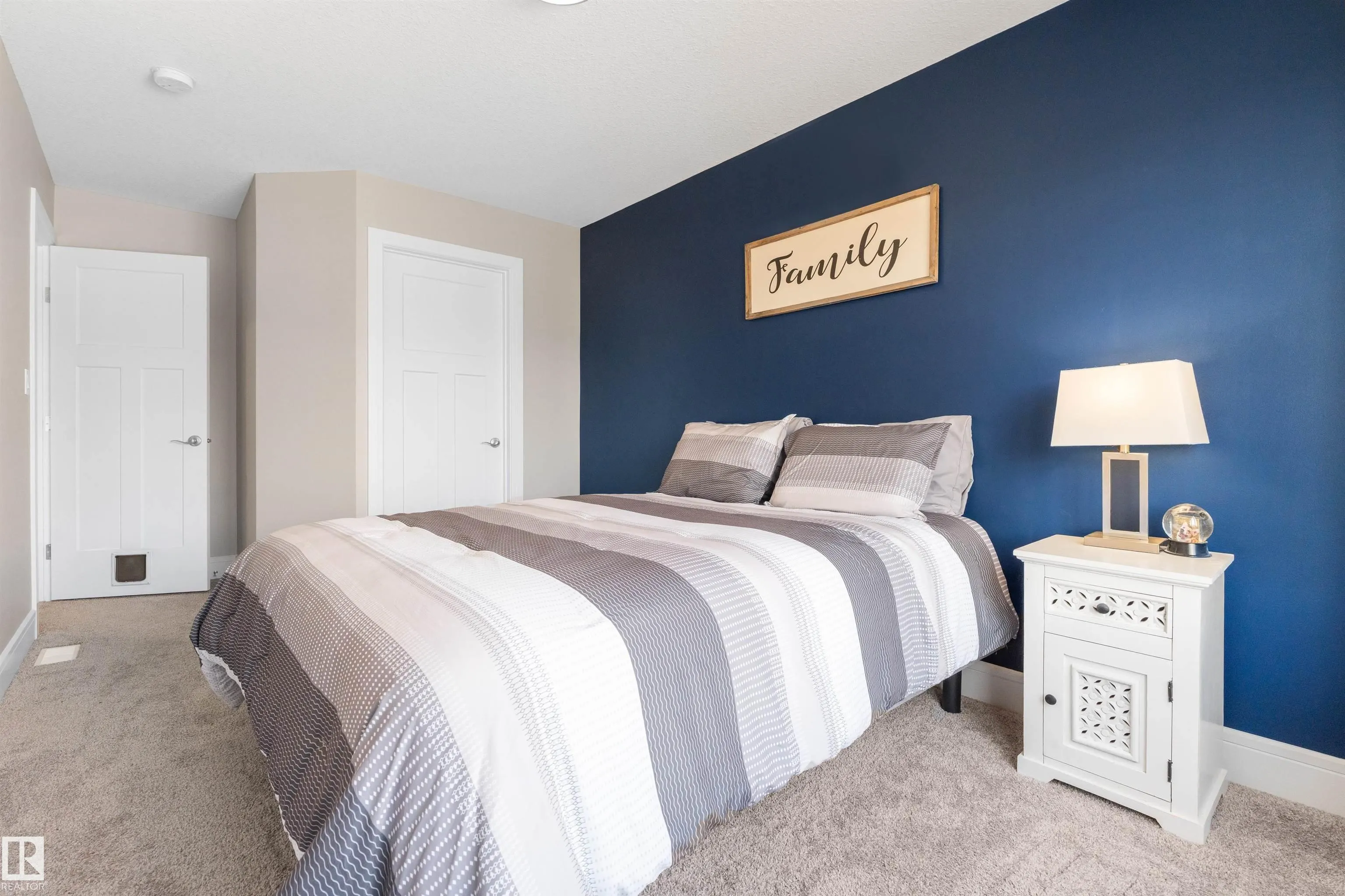 3334 PARKER Loop