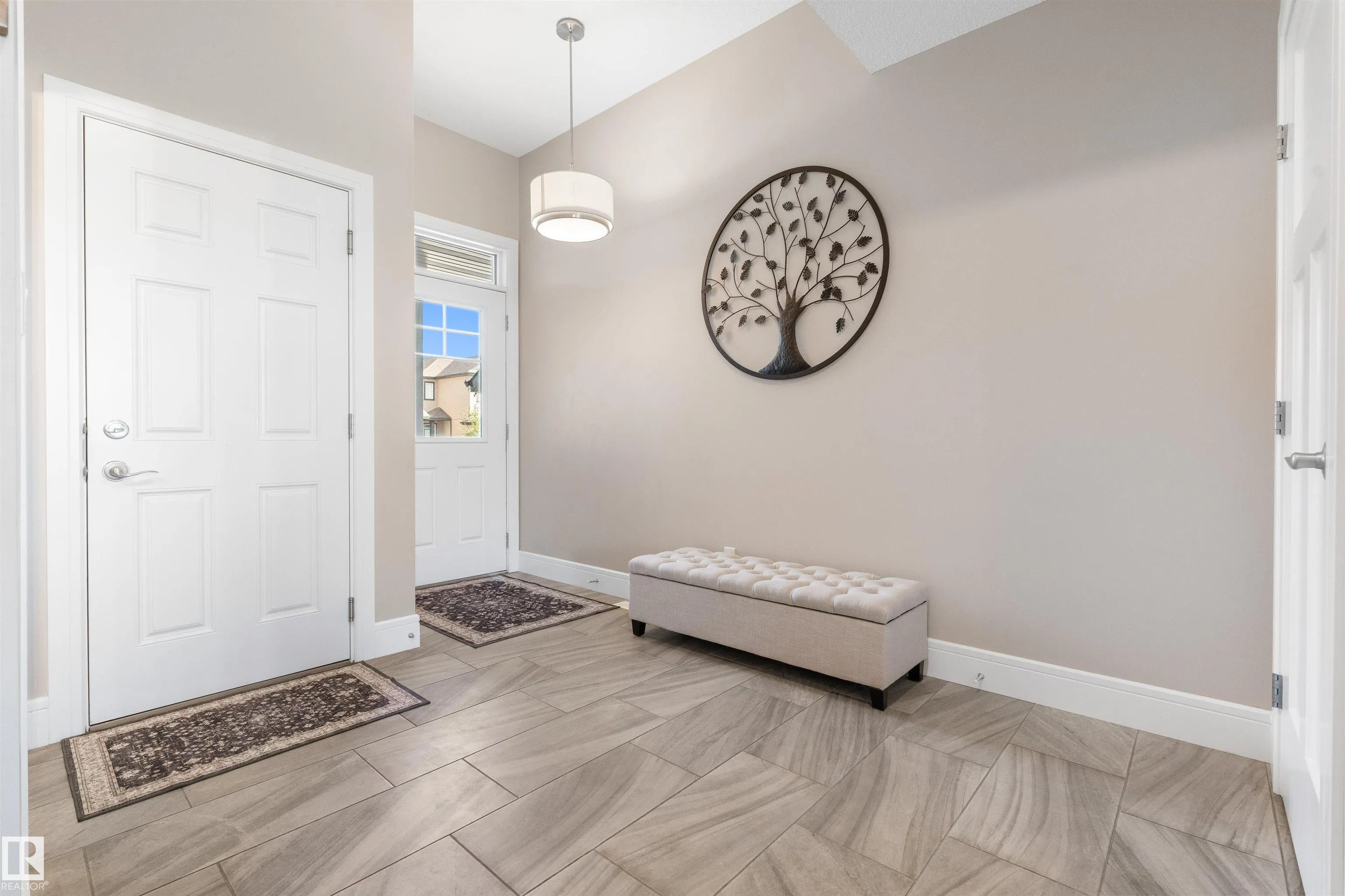 3334 PARKER Loop