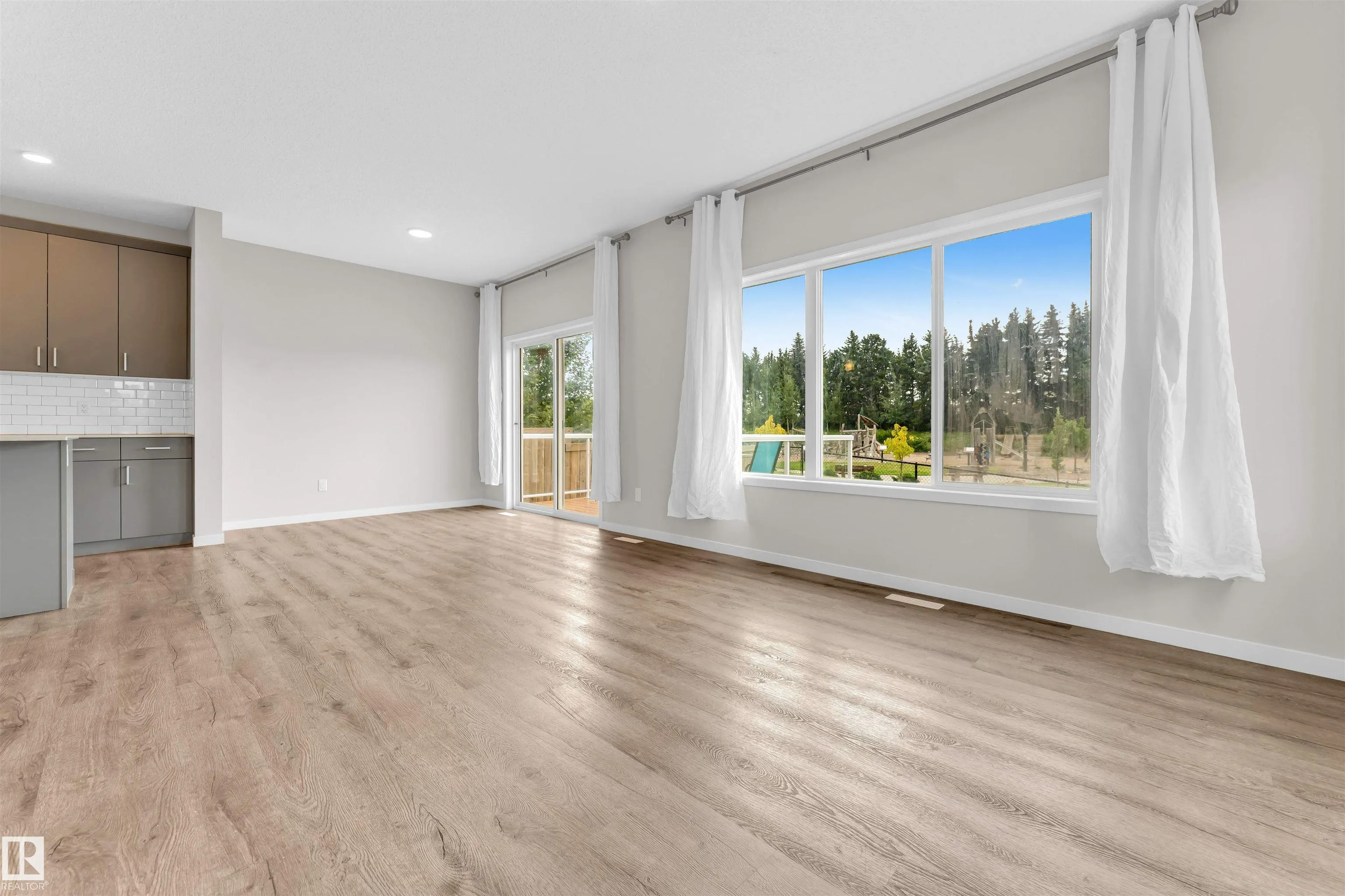 3404 CHECKNITA Terrace