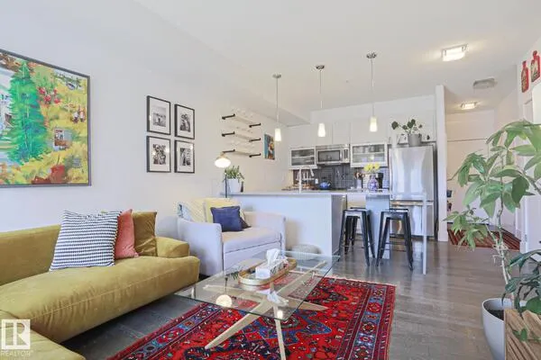 10030 83 Avenue